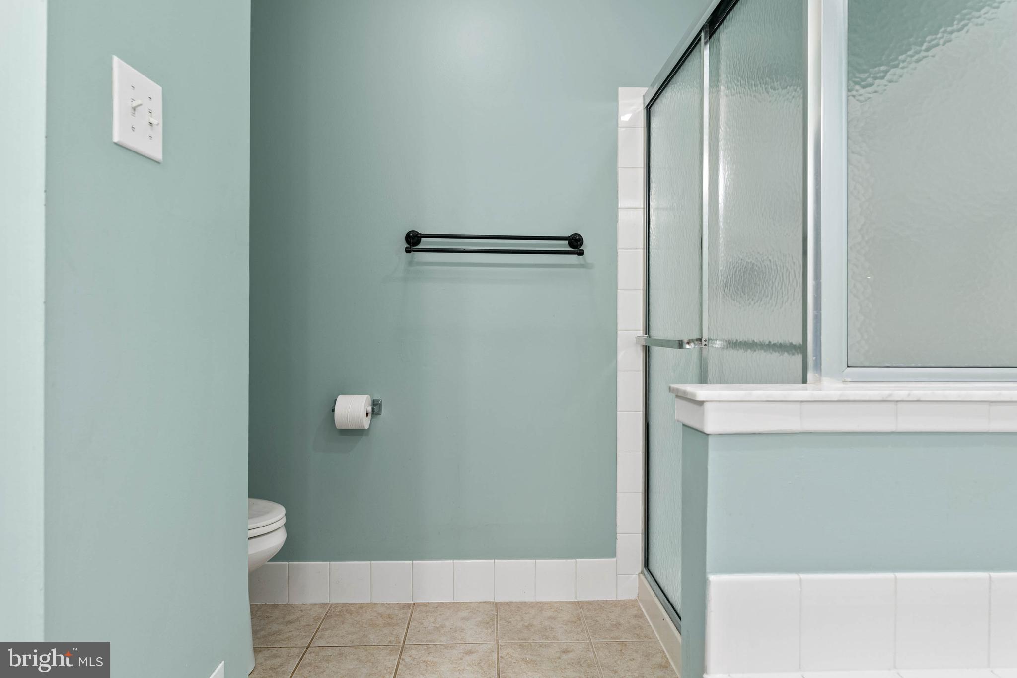 HILLCREST GLEN - Residential