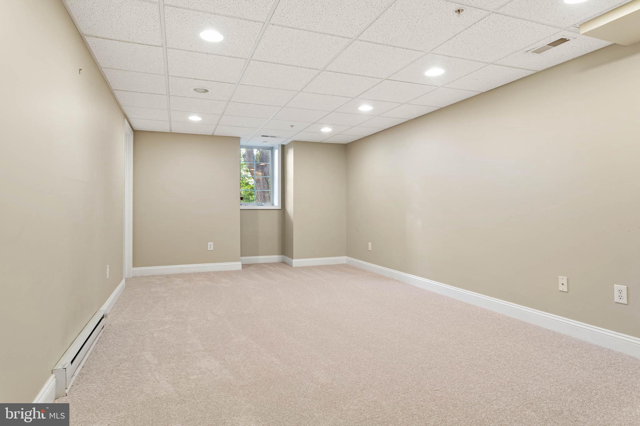 HILLCREST GLEN - Residential