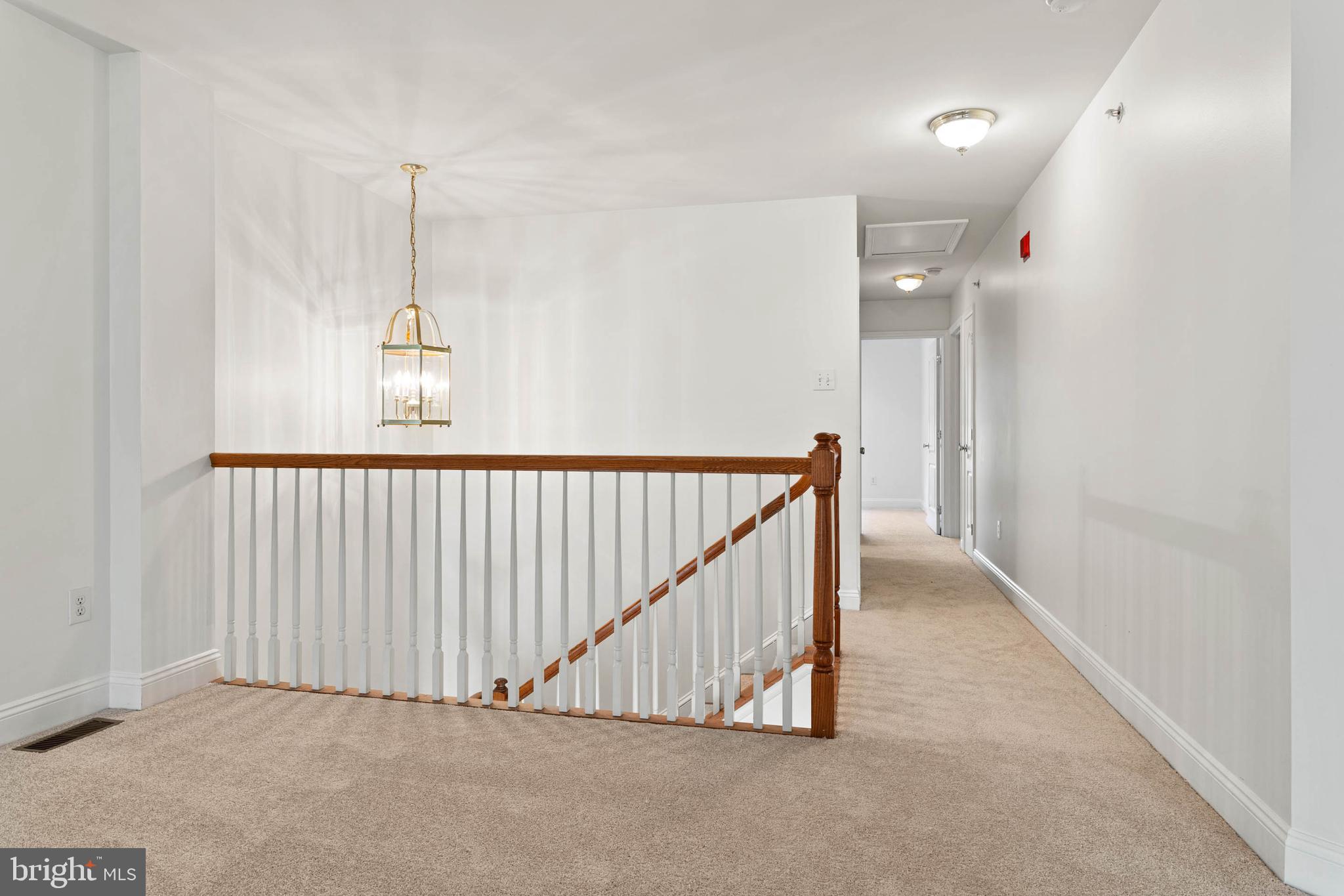 HILLCREST GLEN - Residential