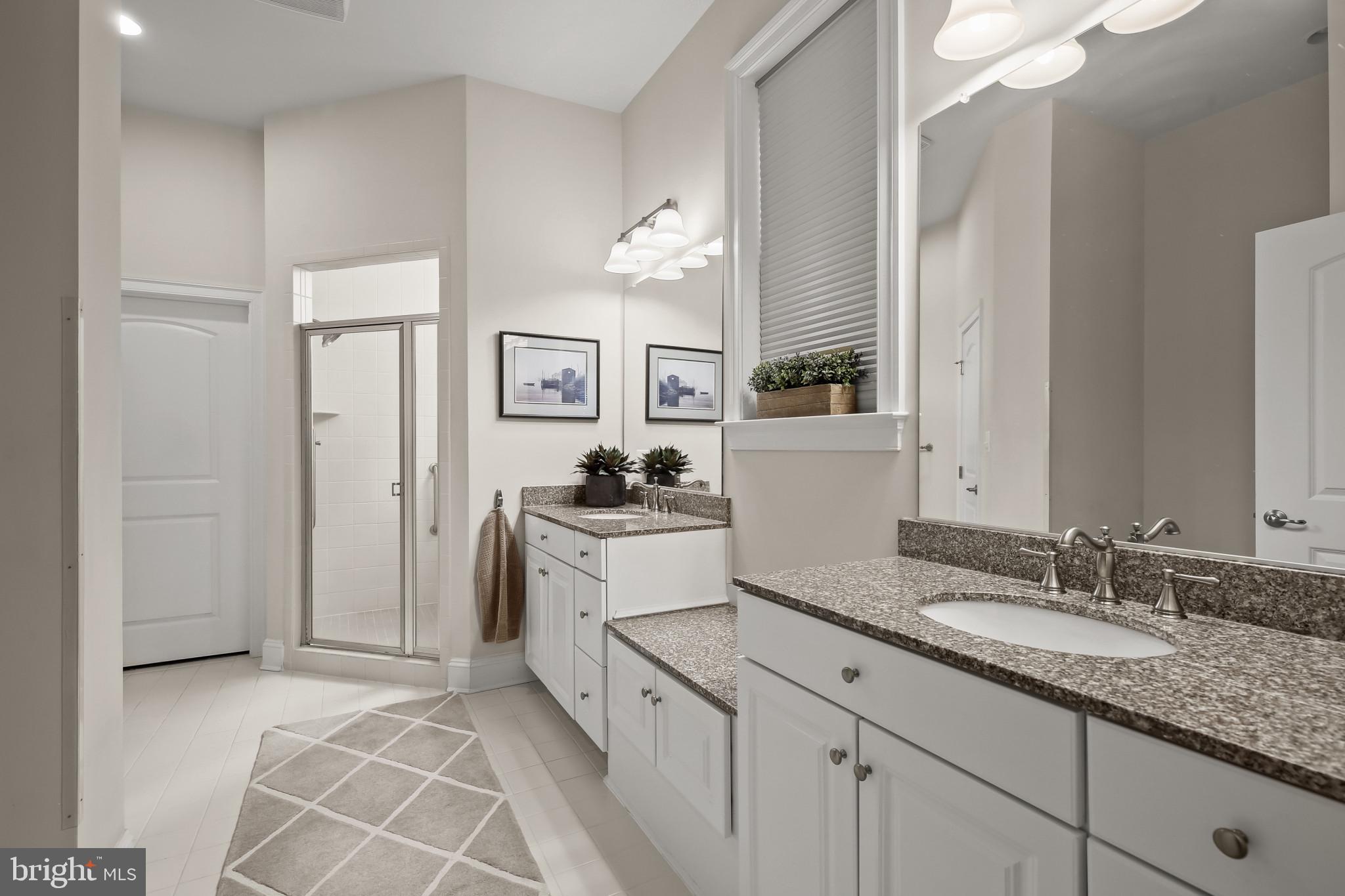 COURTYARDS AT WAVERLY WOODS - Residential