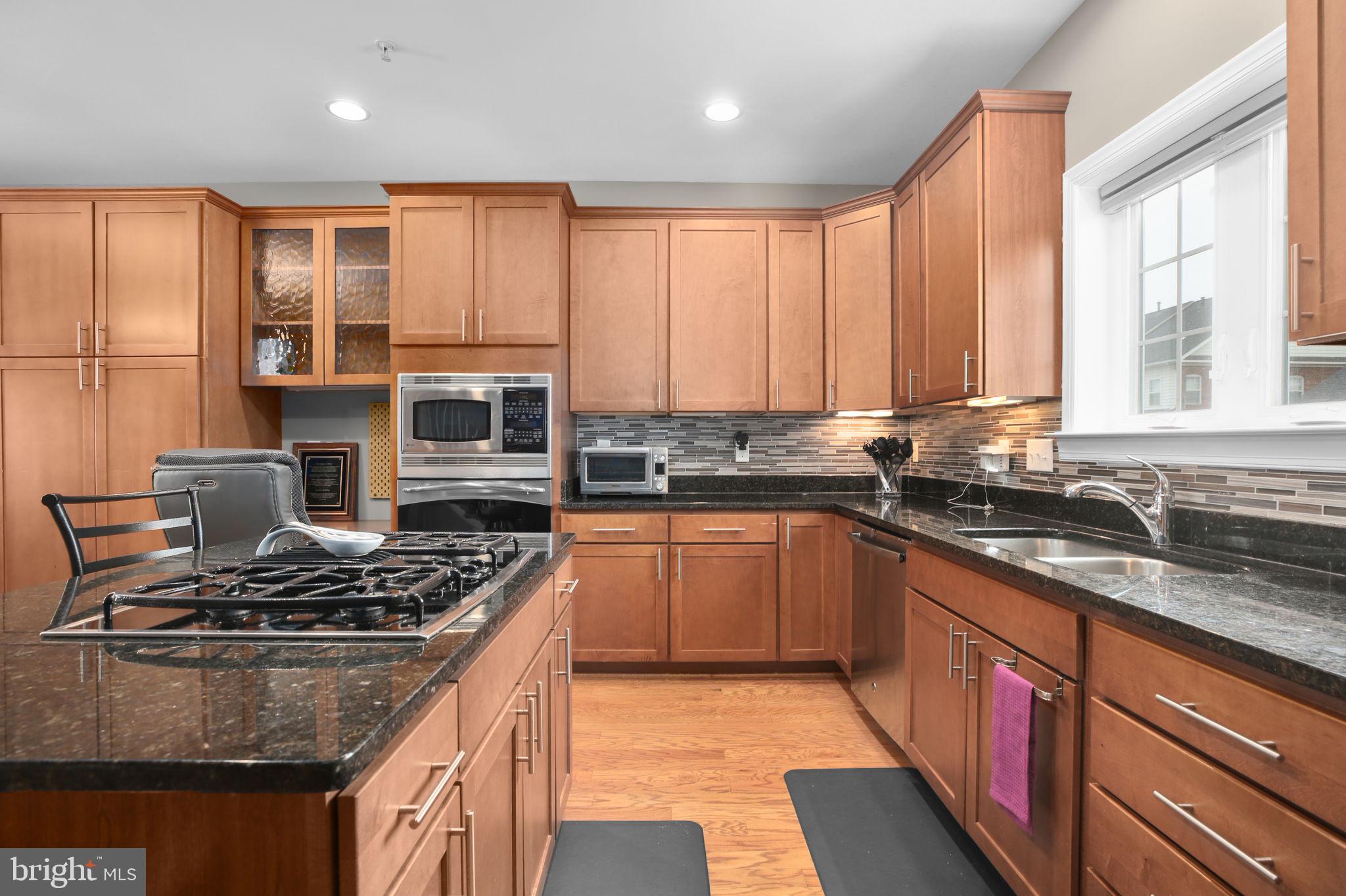 568 MARINA LANDING LANE