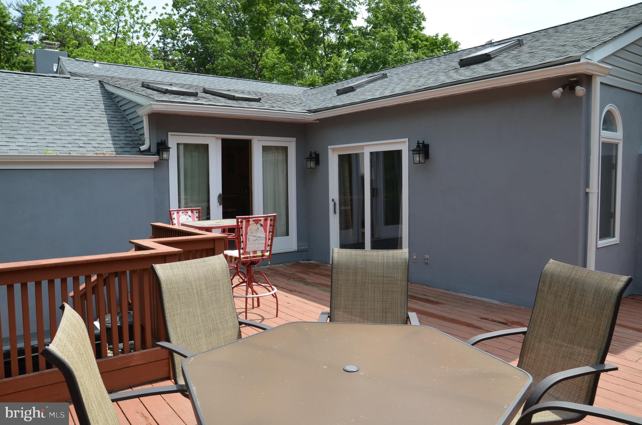 FAIROAKS - Residential