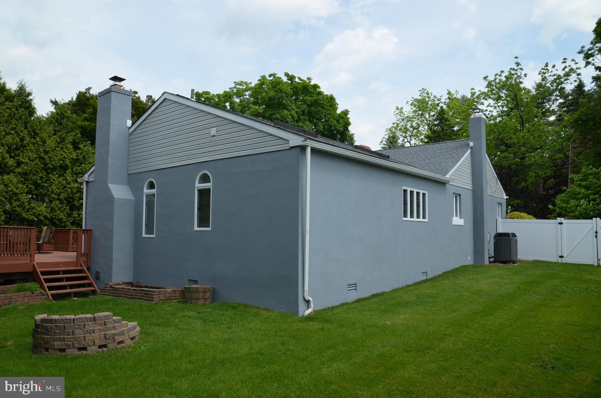 FAIROAKS - Residential