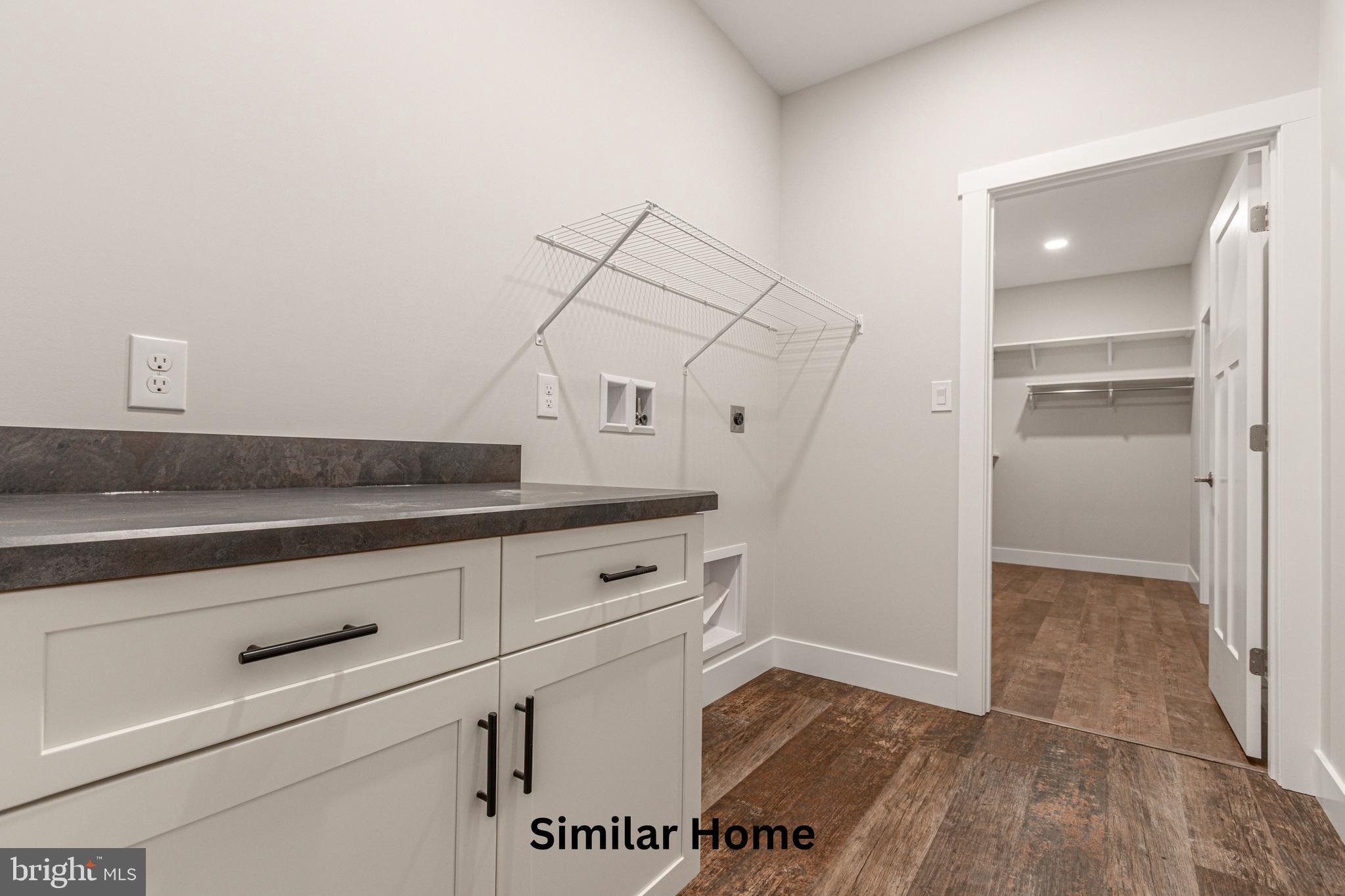 ADDINGTON RESERVE - Residential