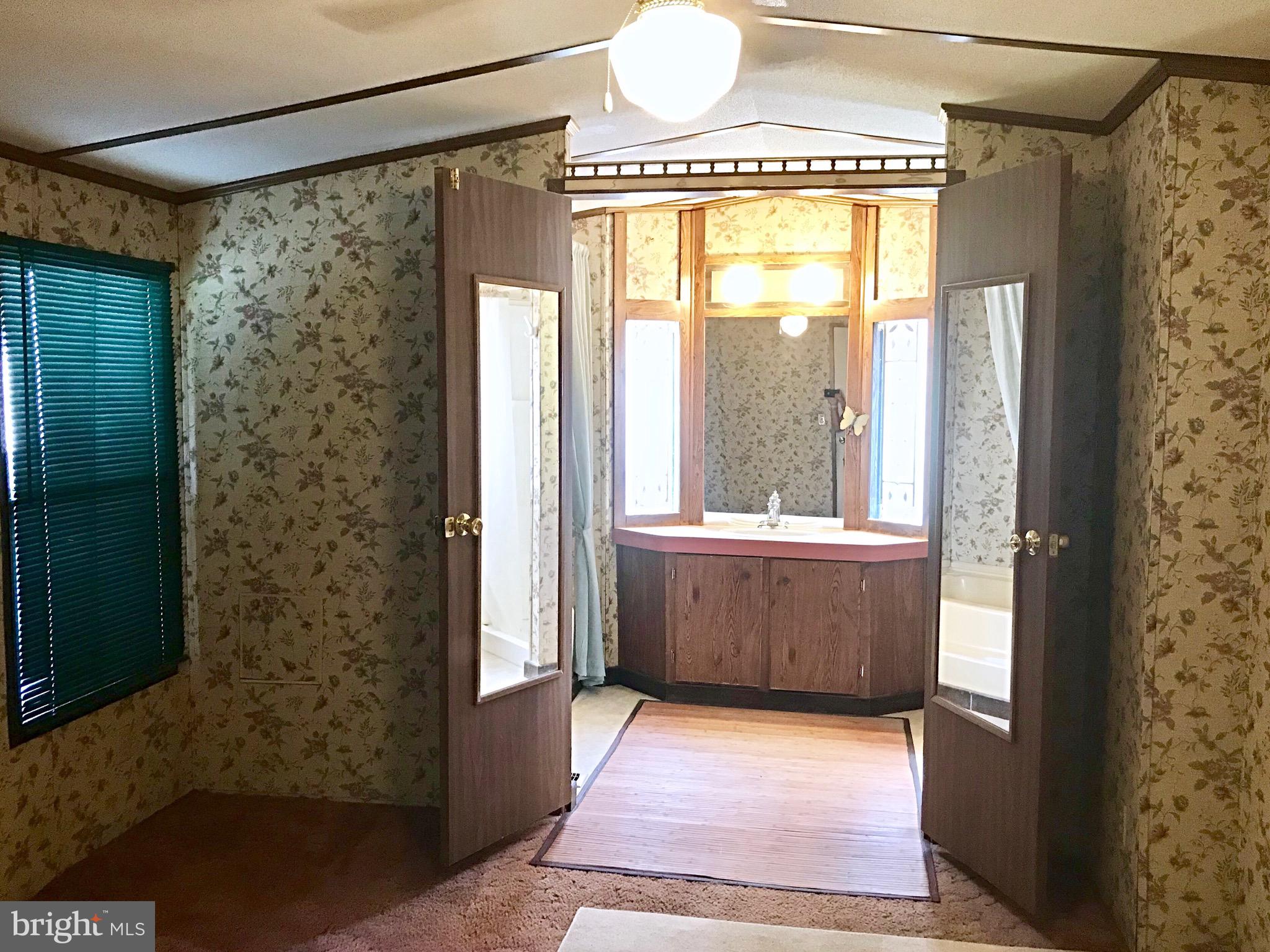 CONESTOGA HILLS MHP - Residential