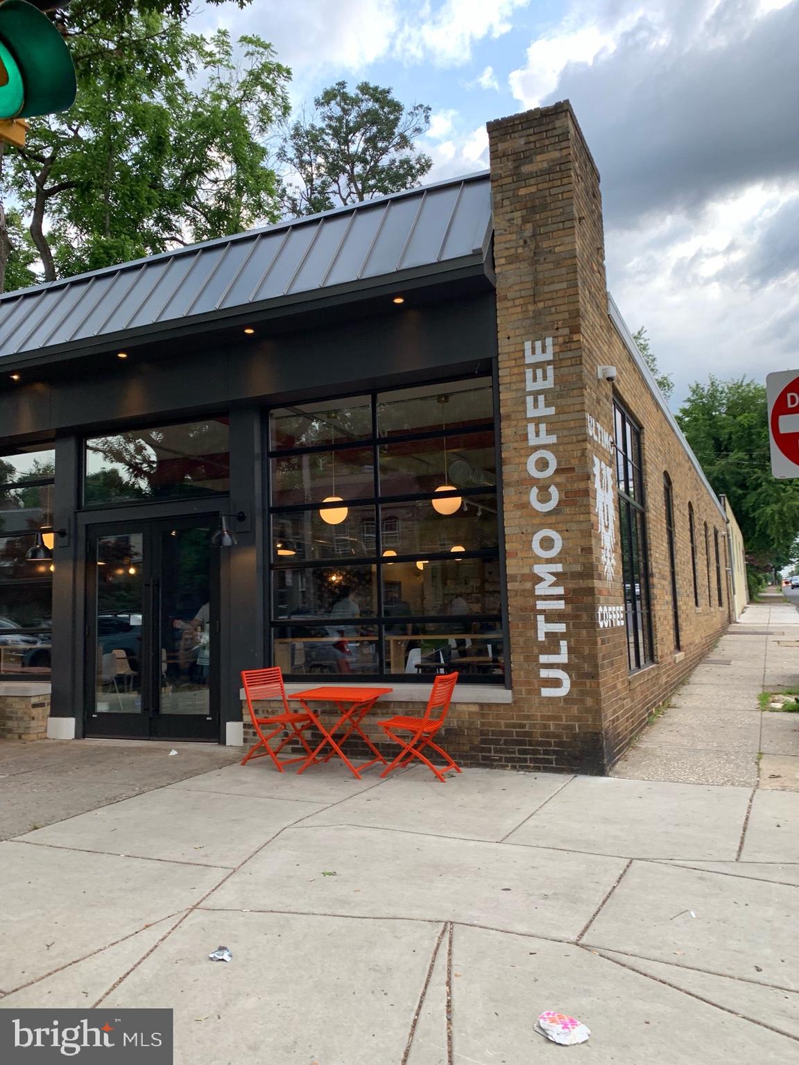 GERMANTOWN - Commercial Sale