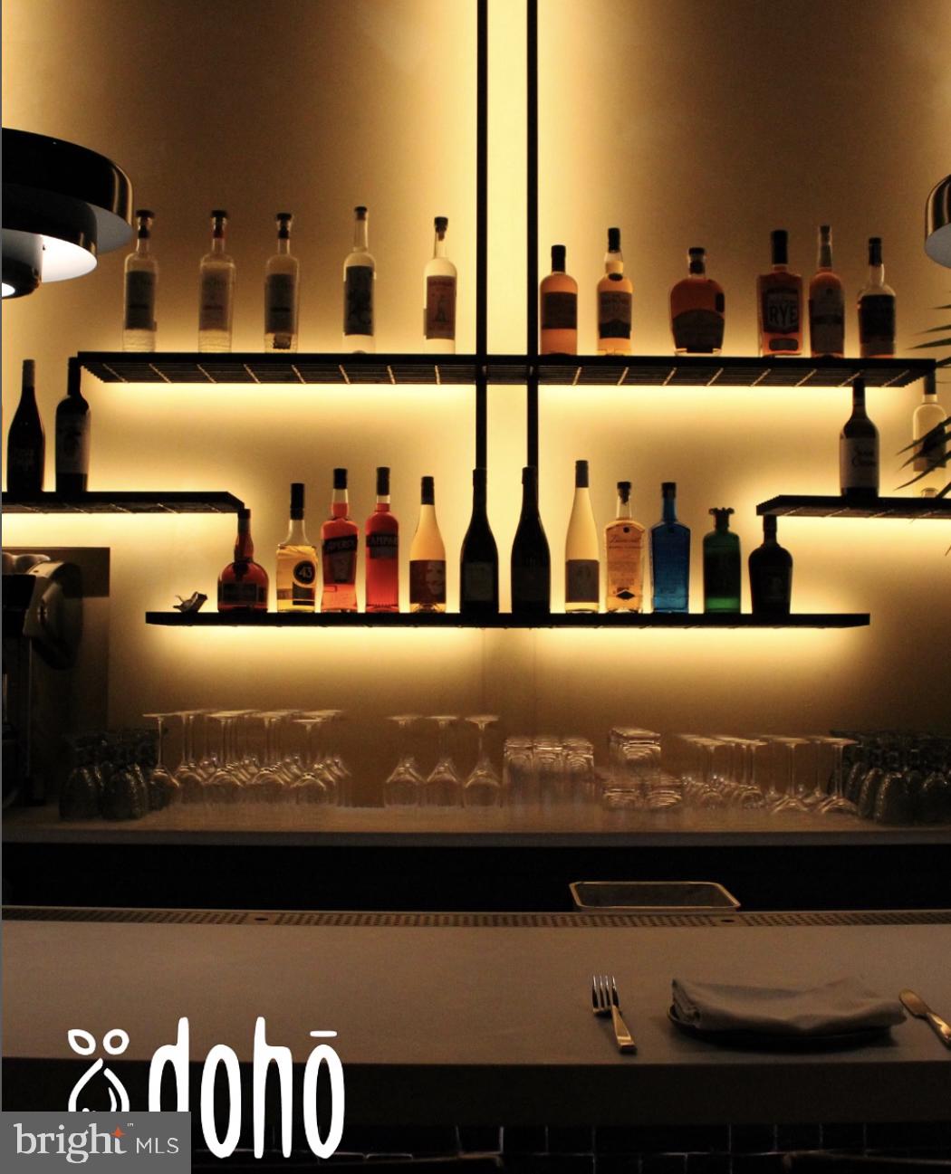 GERMANTOWN - Commercial Sale