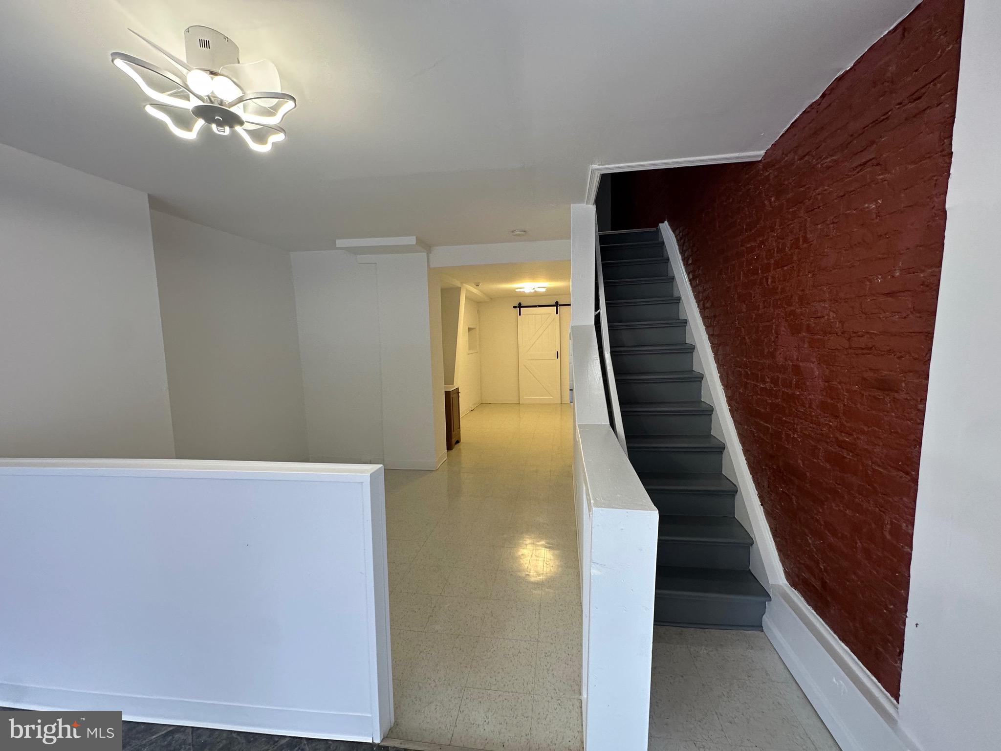 GERMANTOWN - Commercial Sale