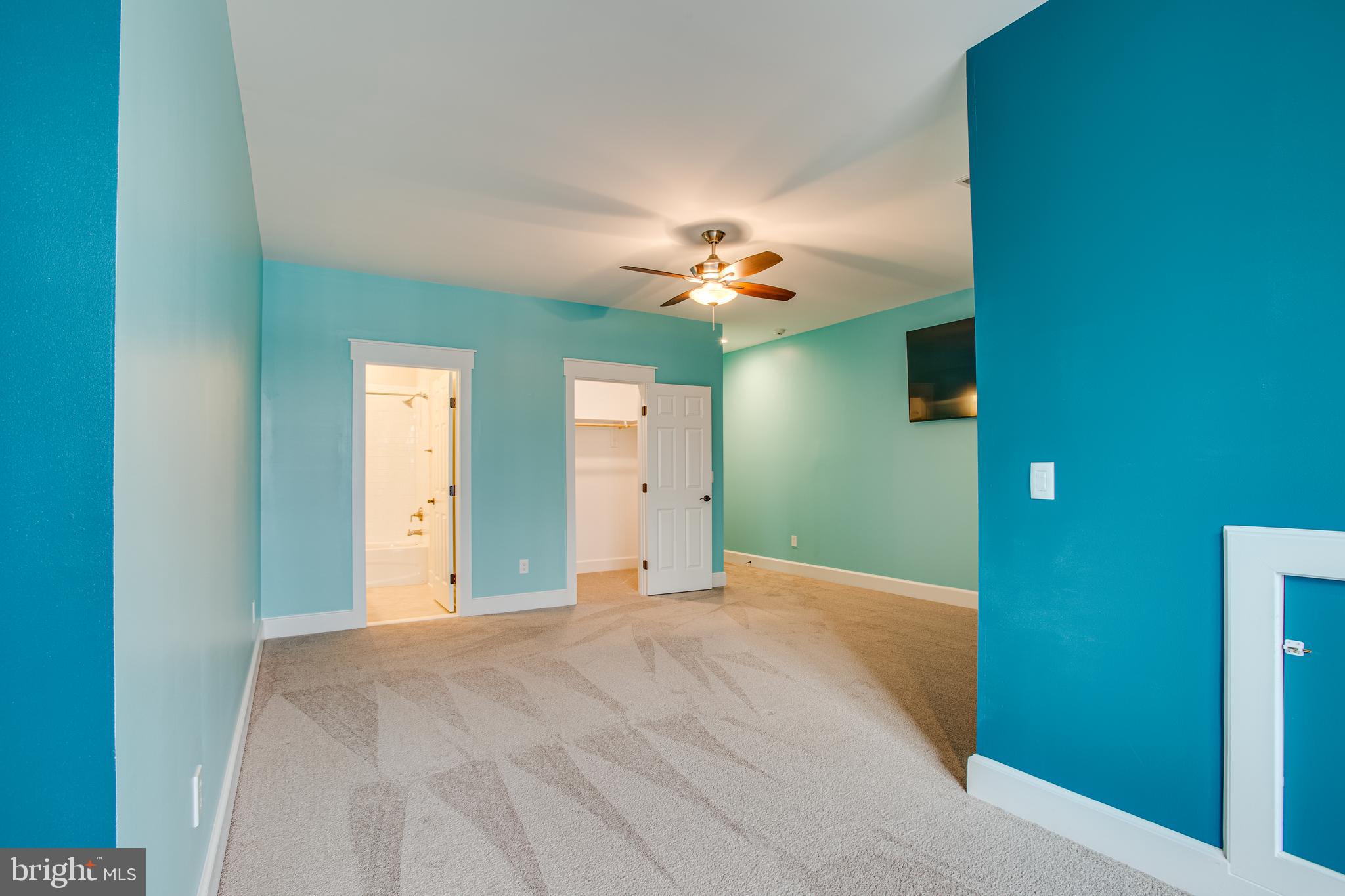 FORTUNES LANDING - Residential