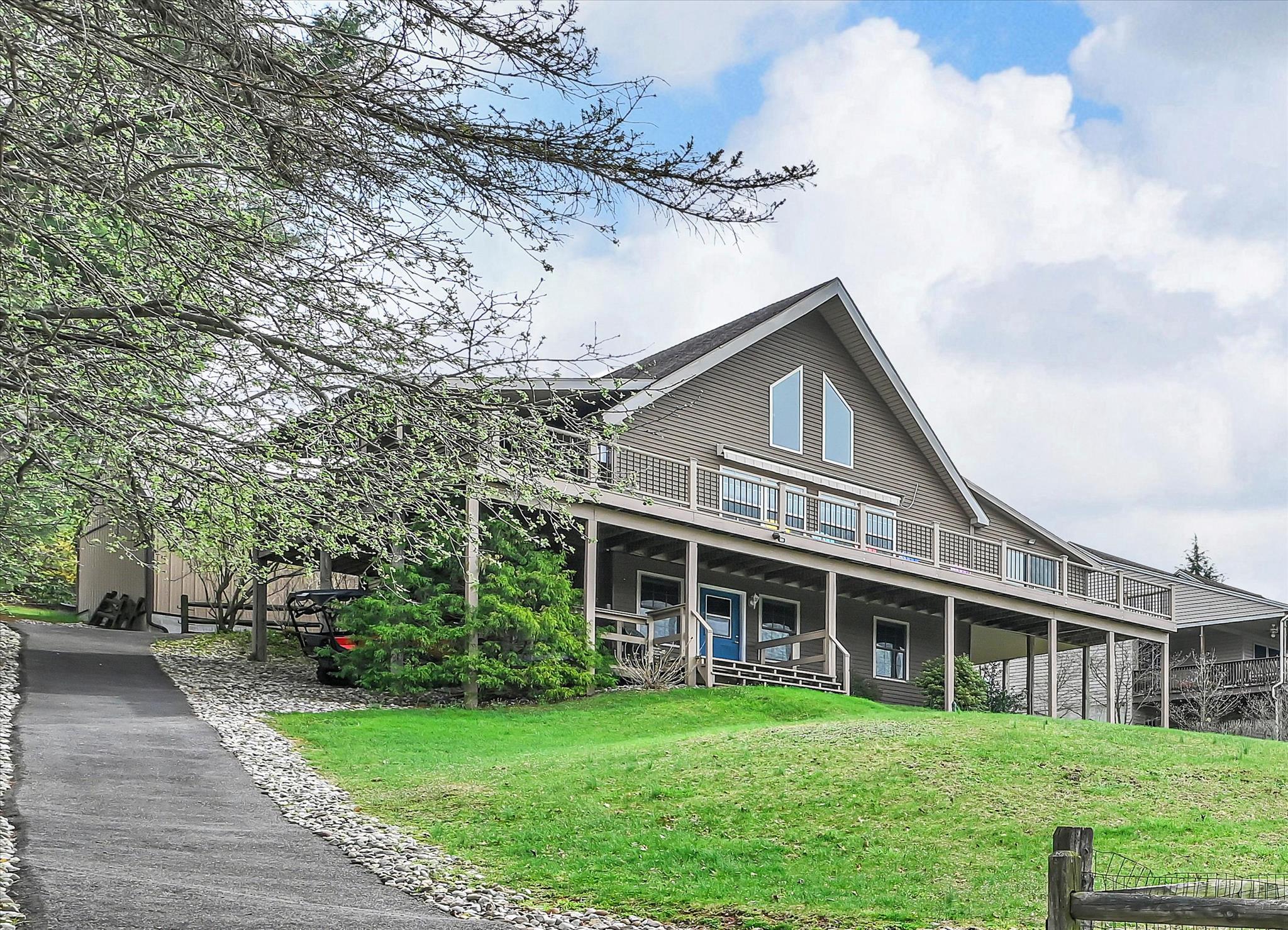 LAKE WYNONAH - Residential