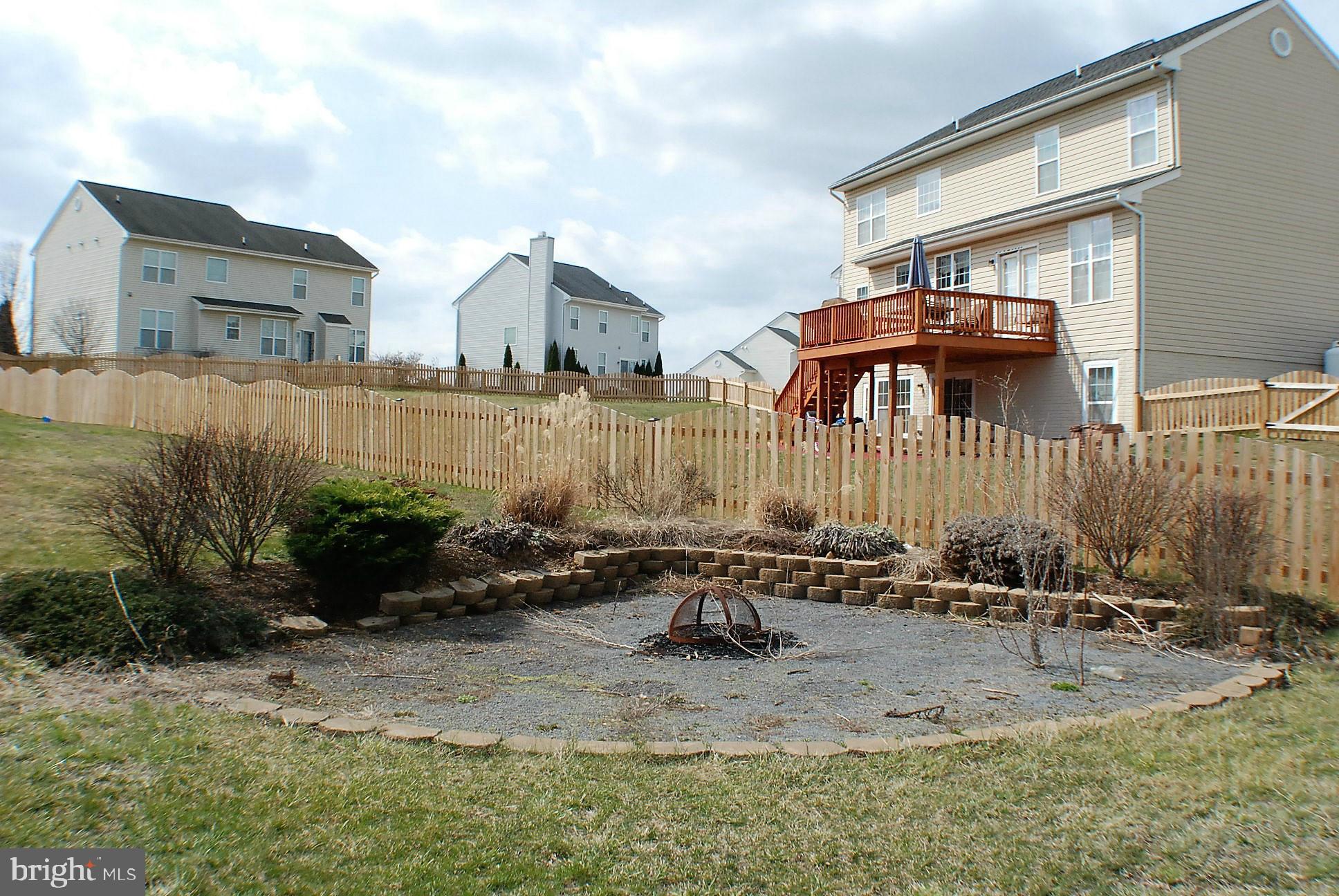 HAMMONDS MILL - Residential