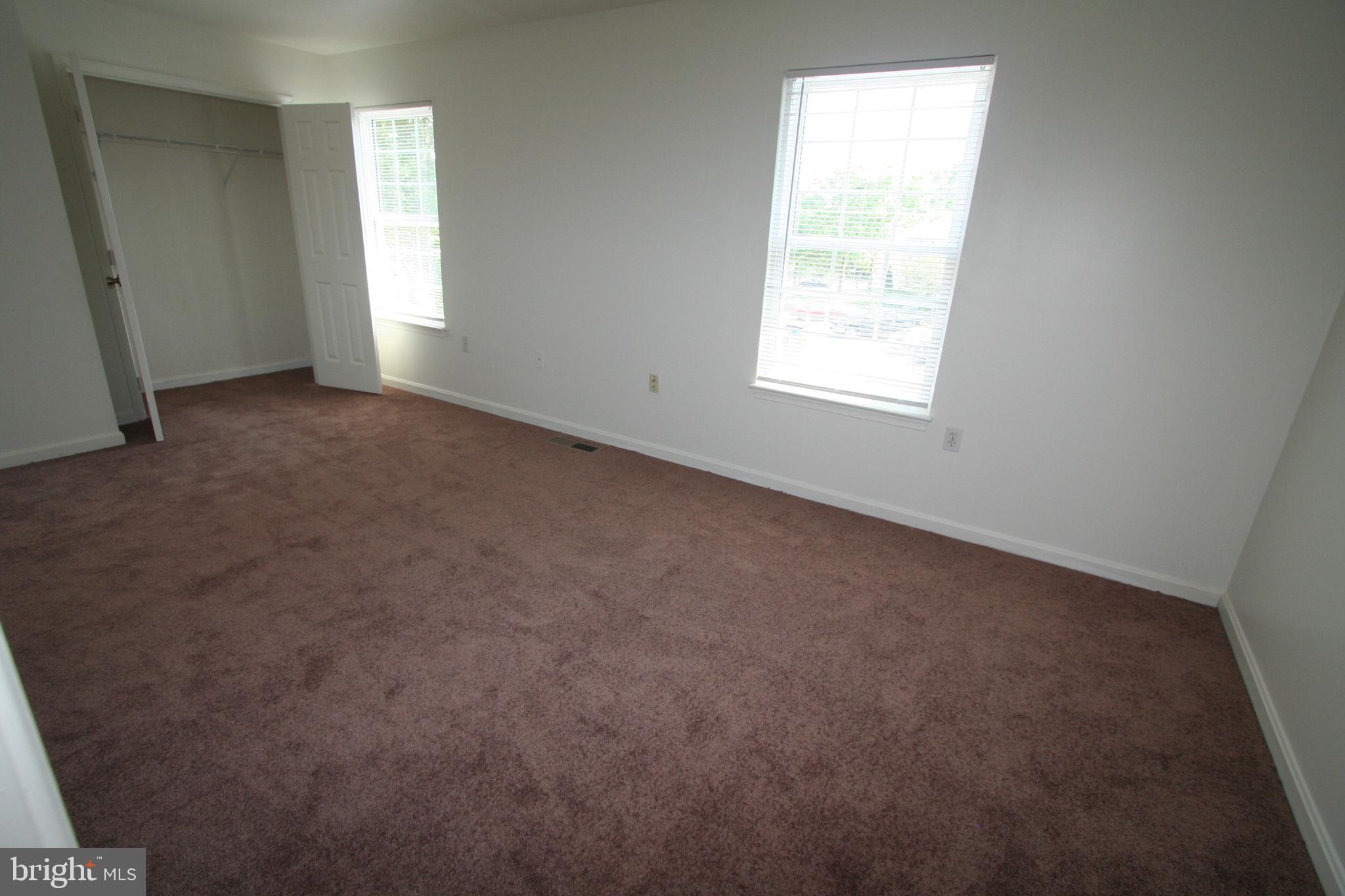 HAMLET WOODS - Residential Lease