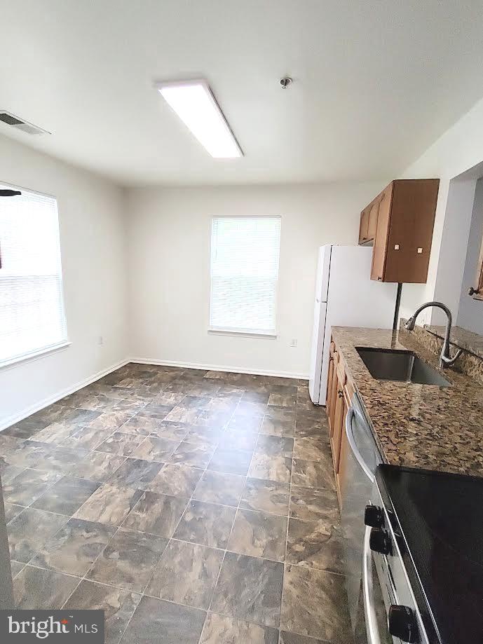 HAMLET WOODS - Residential Lease