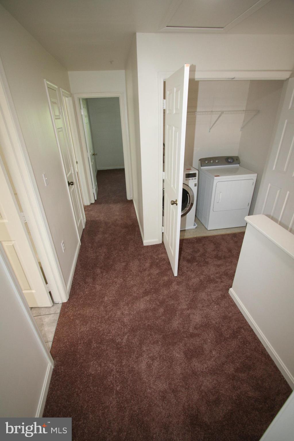 HAMLET WOODS - Residential Lease