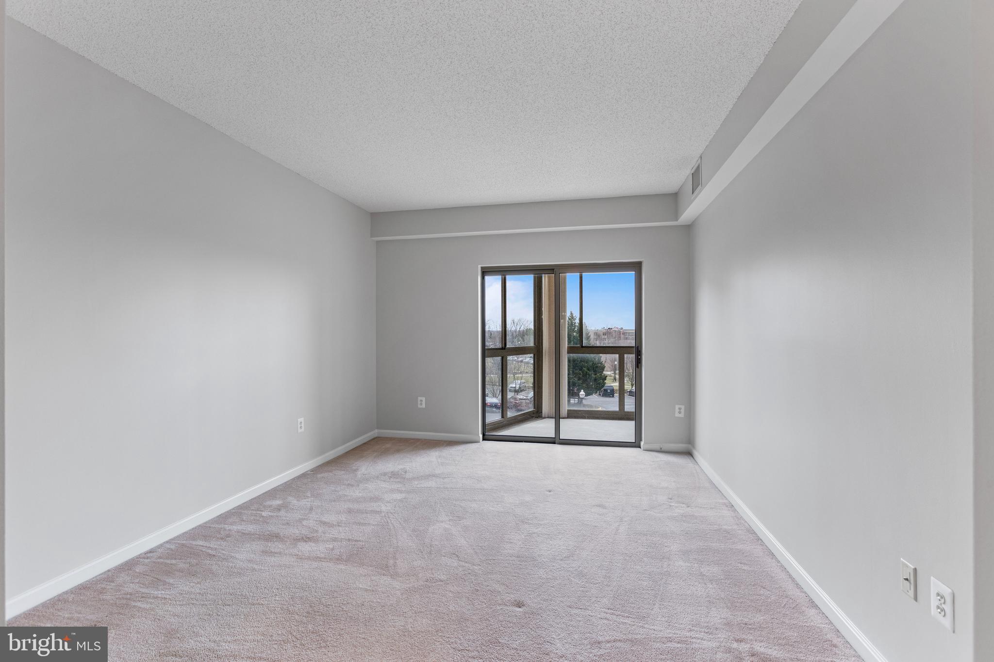 BLUE RIDGE AT LANSDOWNE WOODS - Residential