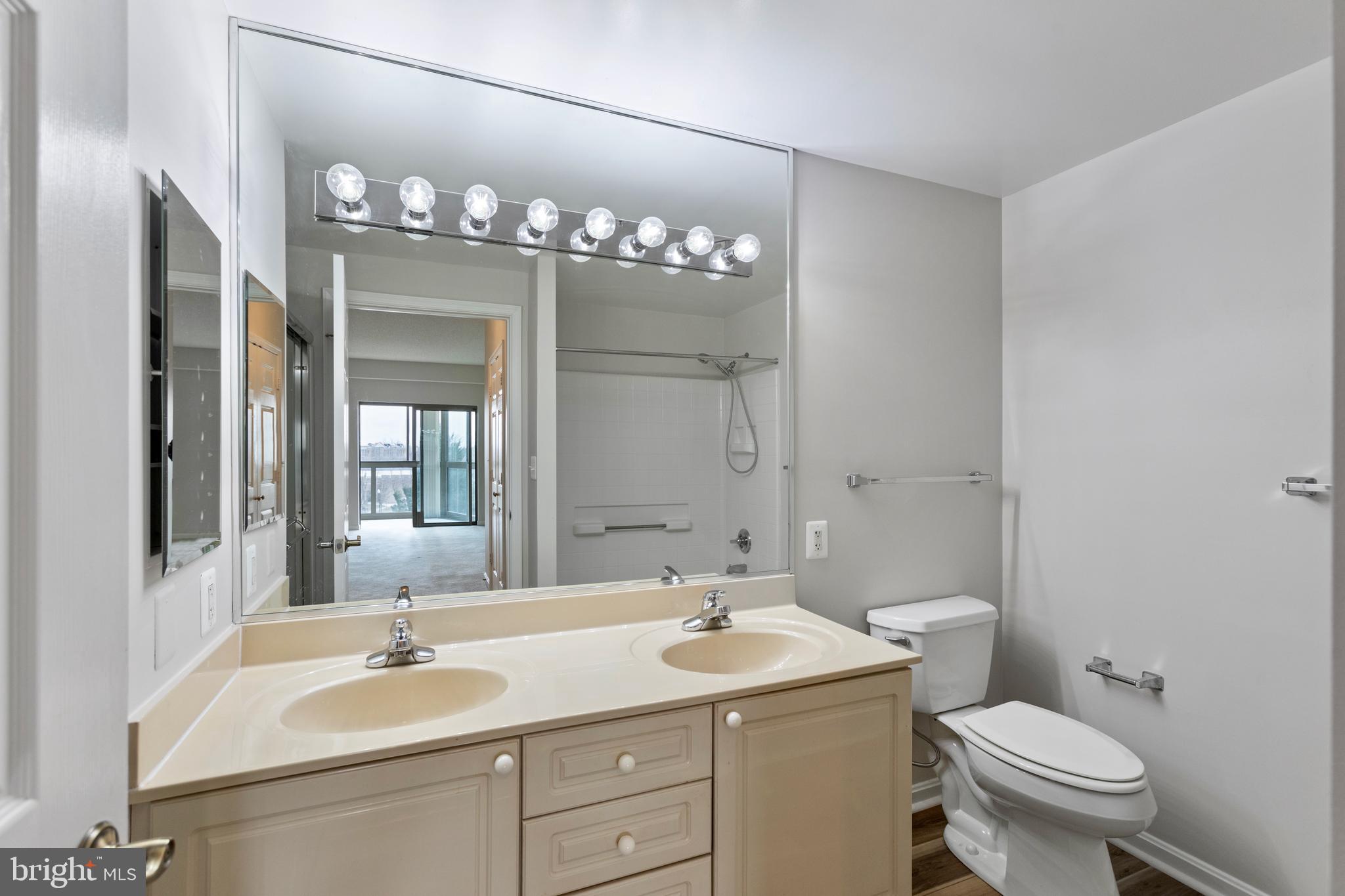 BLUE RIDGE AT LANSDOWNE WOODS - Residential