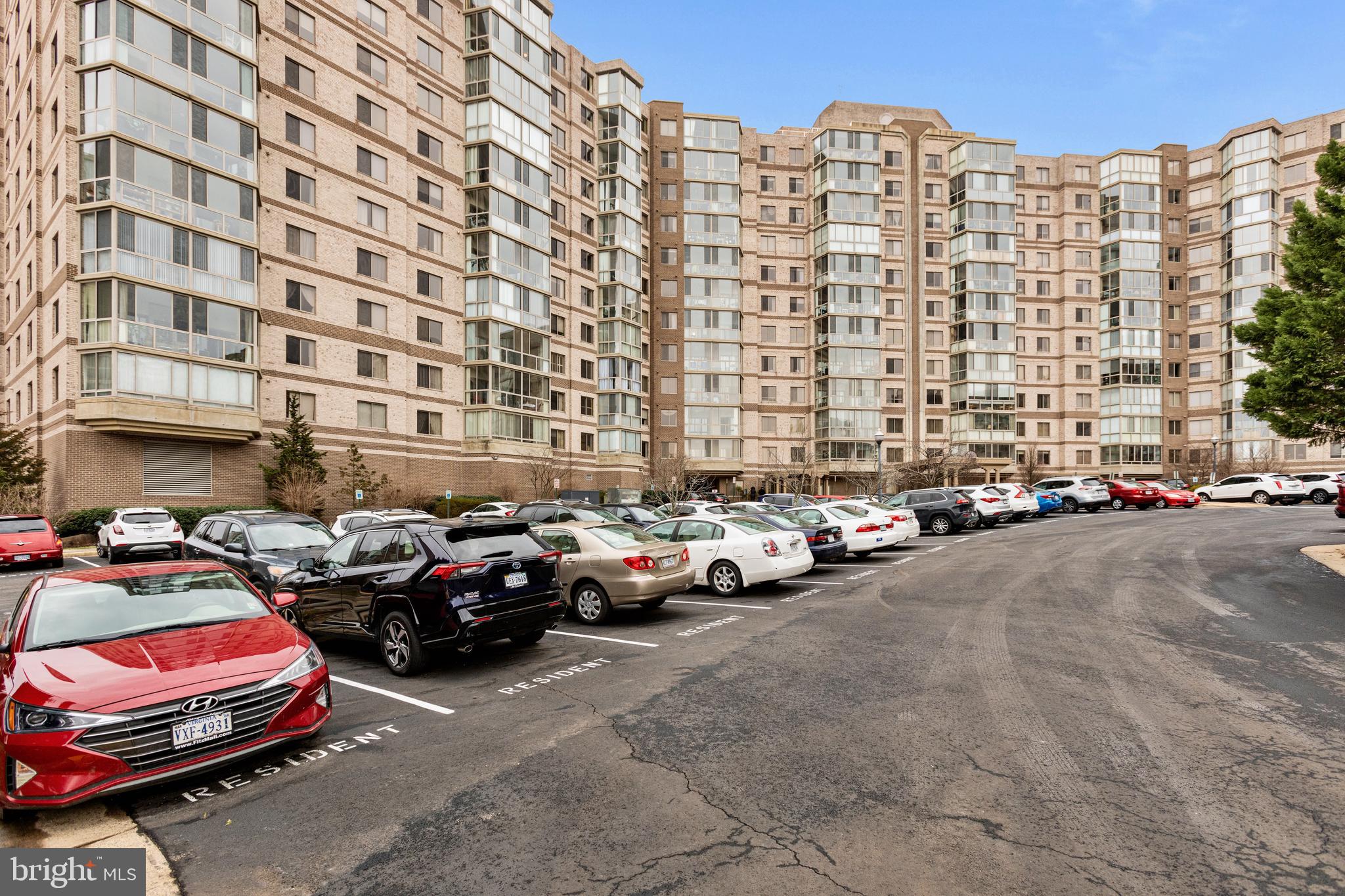 BLUE RIDGE AT LANSDOWNE WOODS - Residential