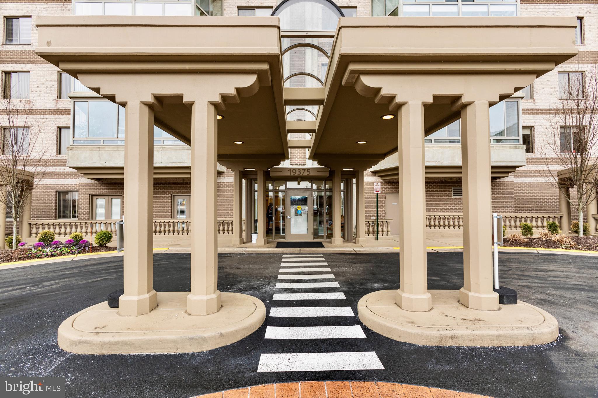 BLUE RIDGE AT LANSDOWNE WOODS - Residential