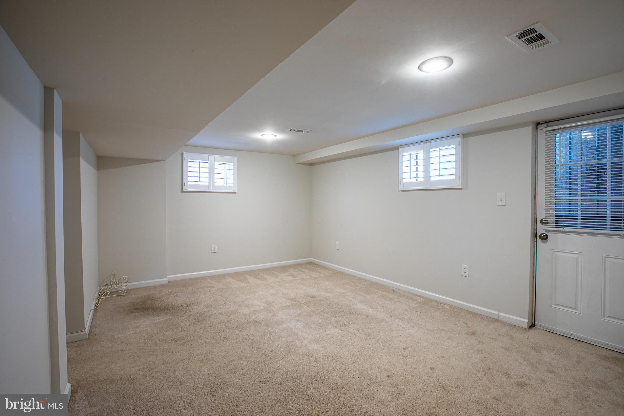 TEMPLE HILLS - Residential Lease