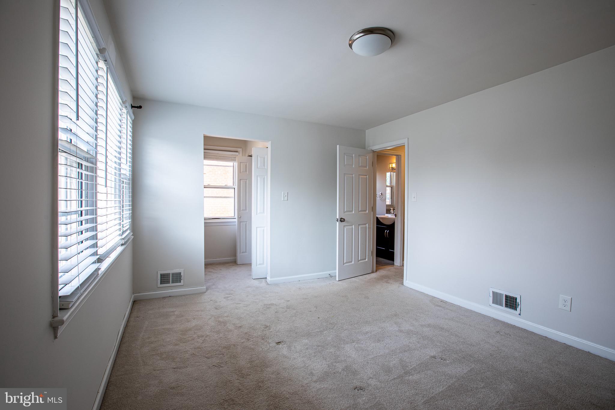 TEMPLE HILLS - Residential Lease