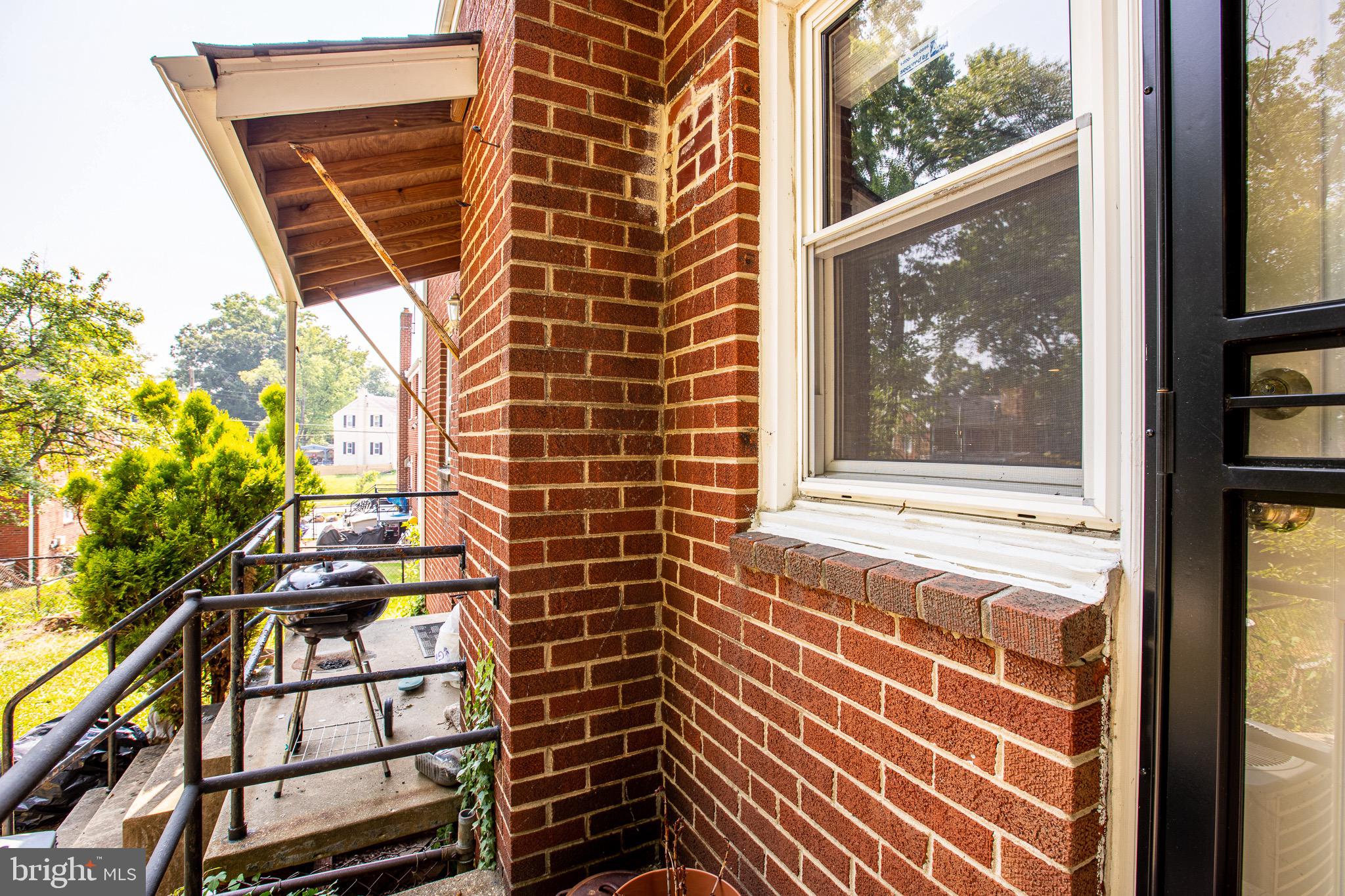 TEMPLE HILLS - Residential Lease