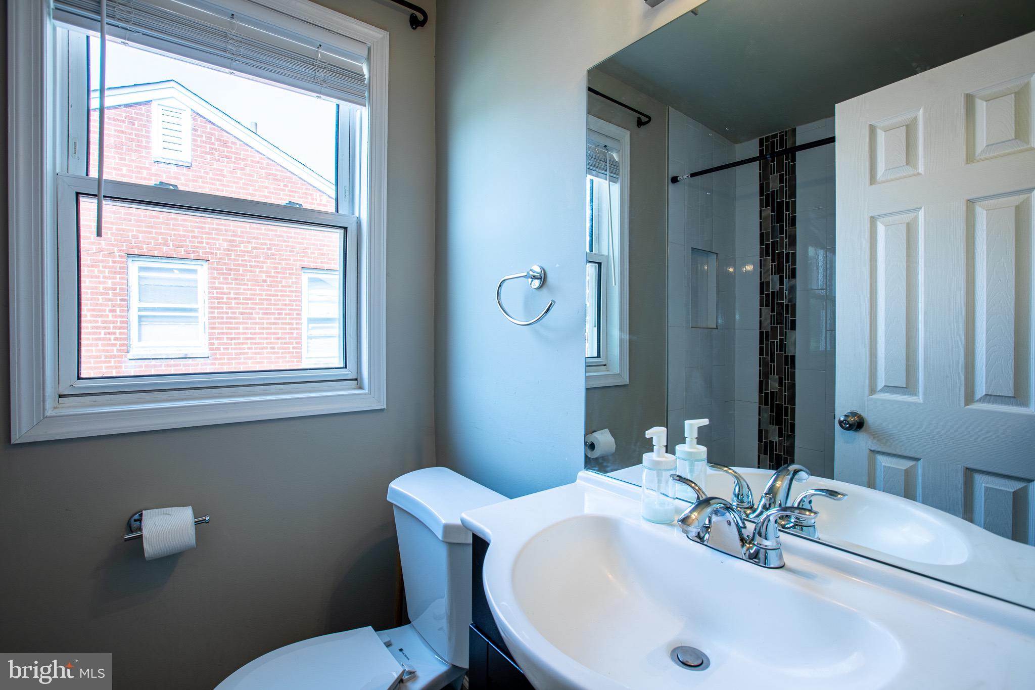 TEMPLE HILLS - Residential Lease