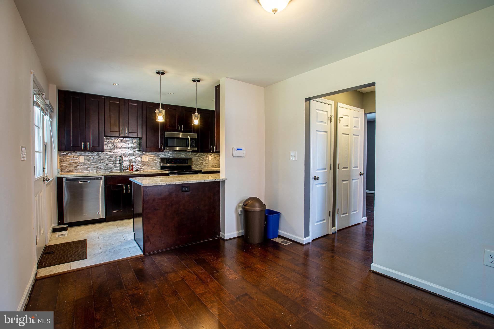 TEMPLE HILLS - Residential Lease