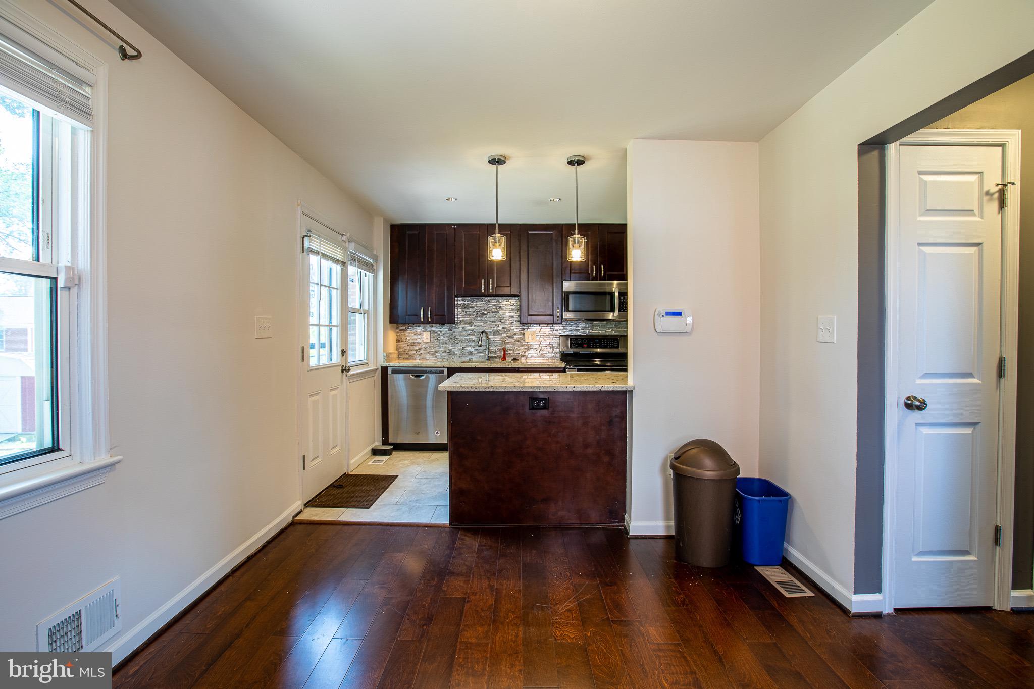 TEMPLE HILLS - Residential Lease