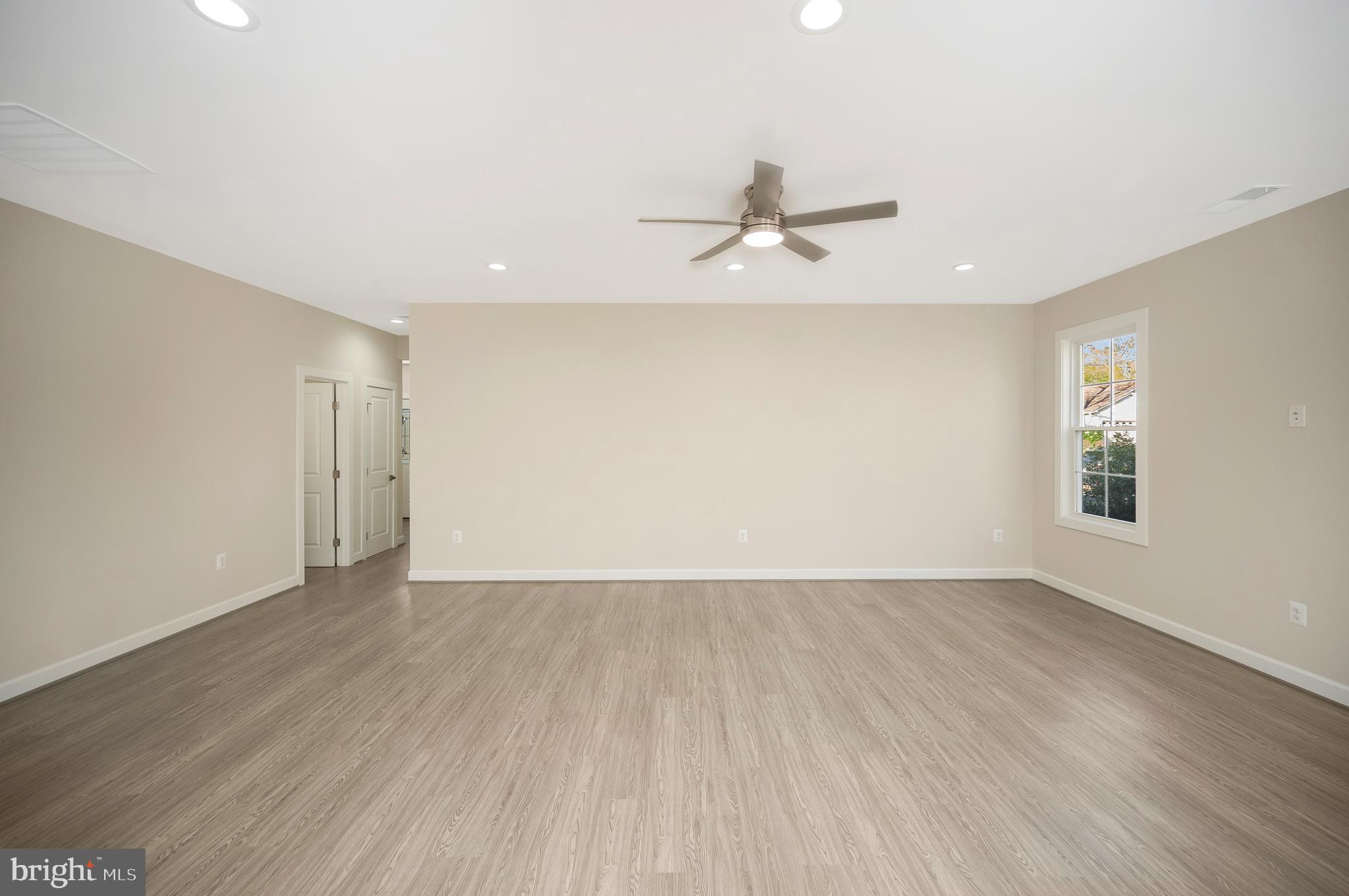 LAKE OF THE WOODS - Residential