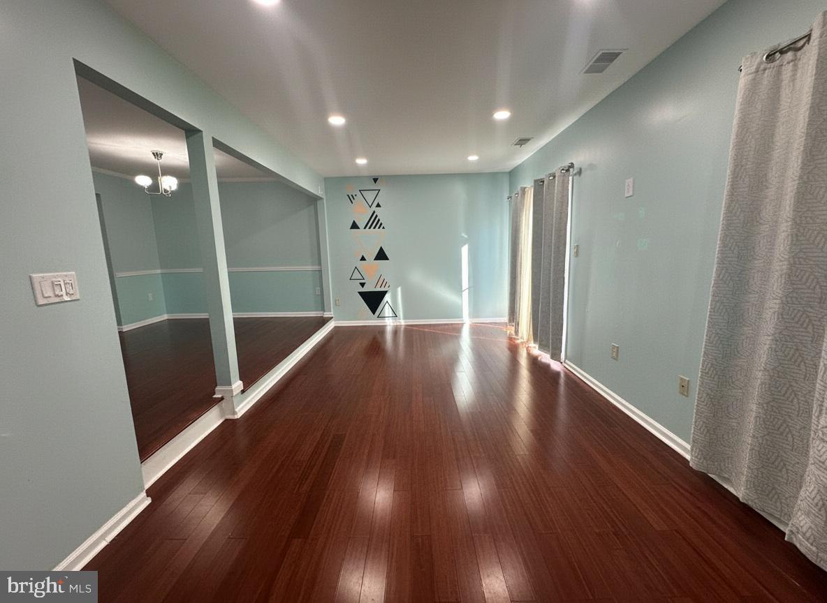 BRISTOE STATION - Residential Lease