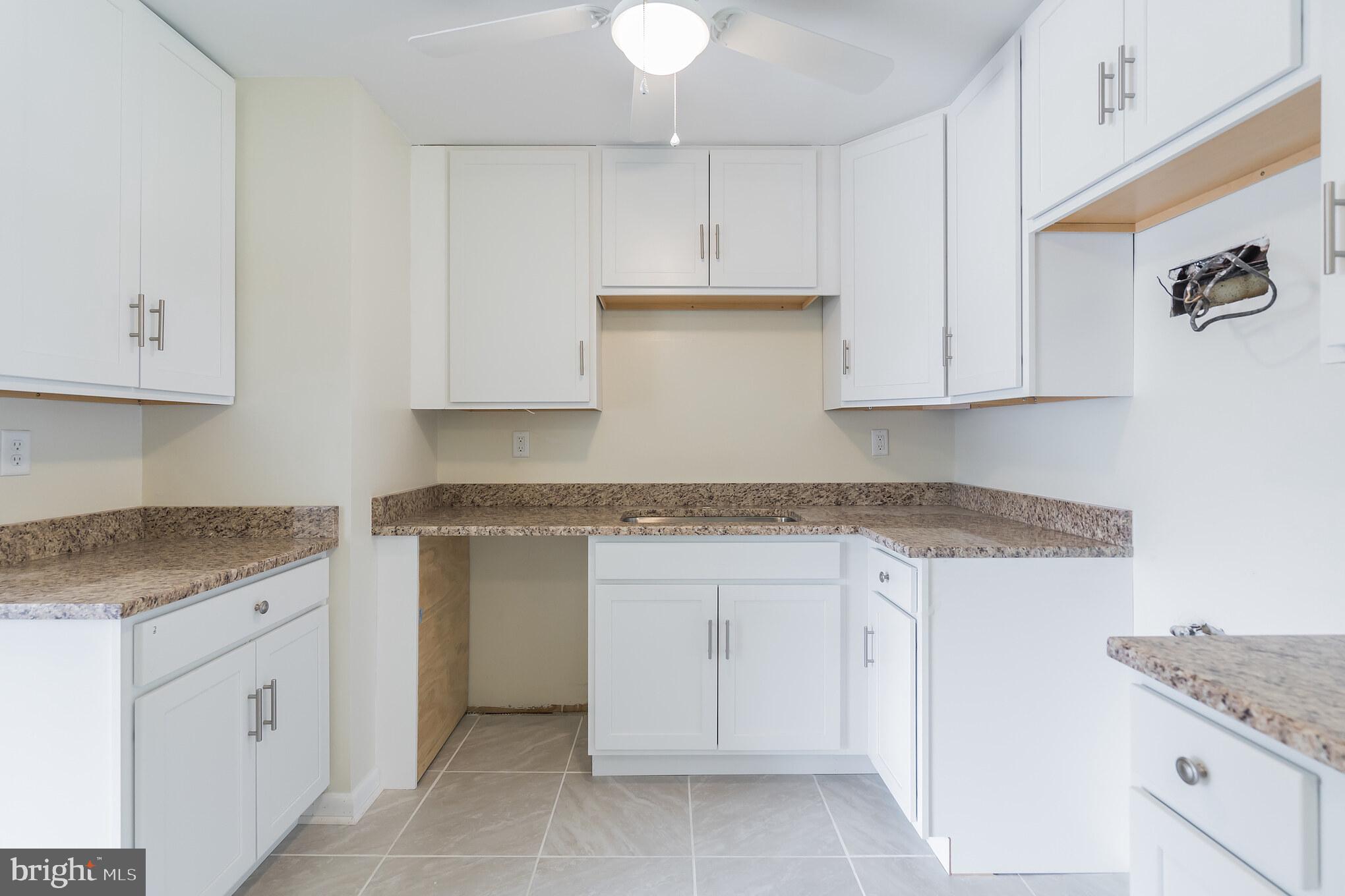 PLEASANTVILLE - Residential