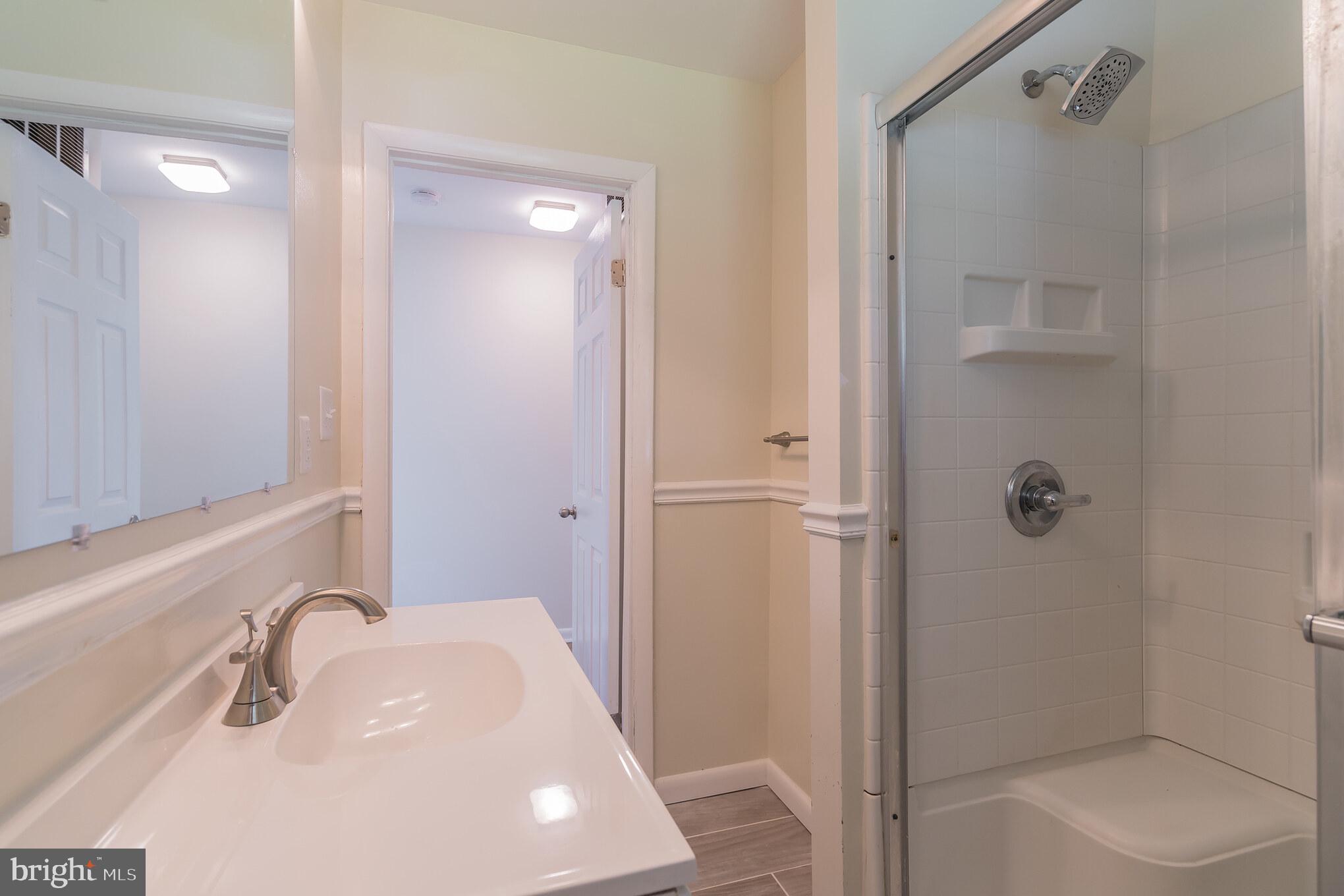 PLEASANTVILLE - Residential