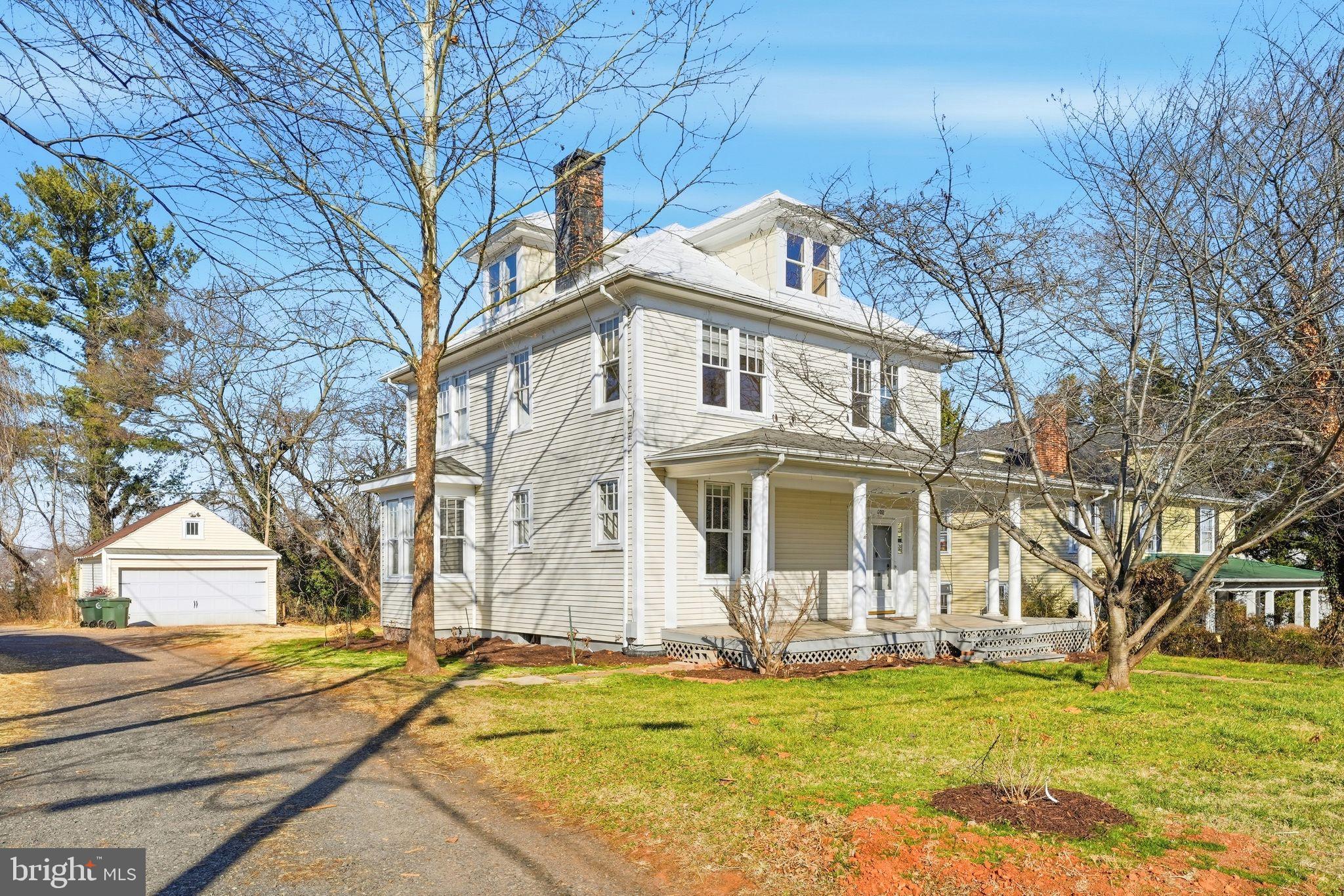 802 E PIEDMONT STREET