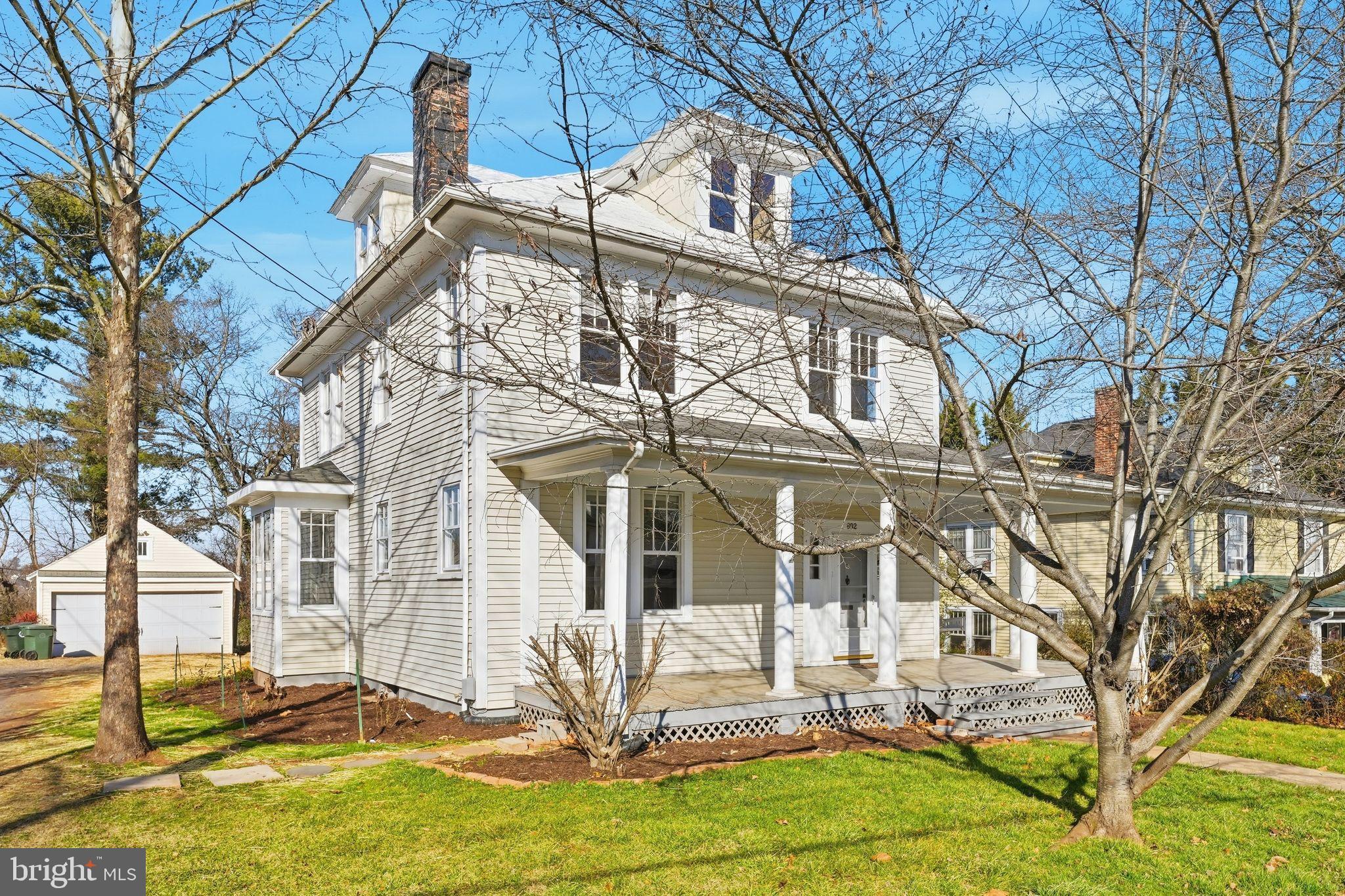 802 E PIEDMONT STREET