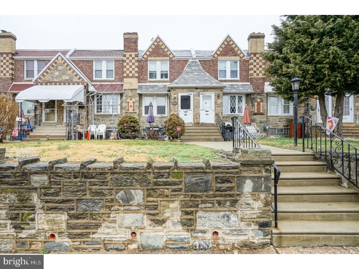 MAYFAIR (WEST) - Residential