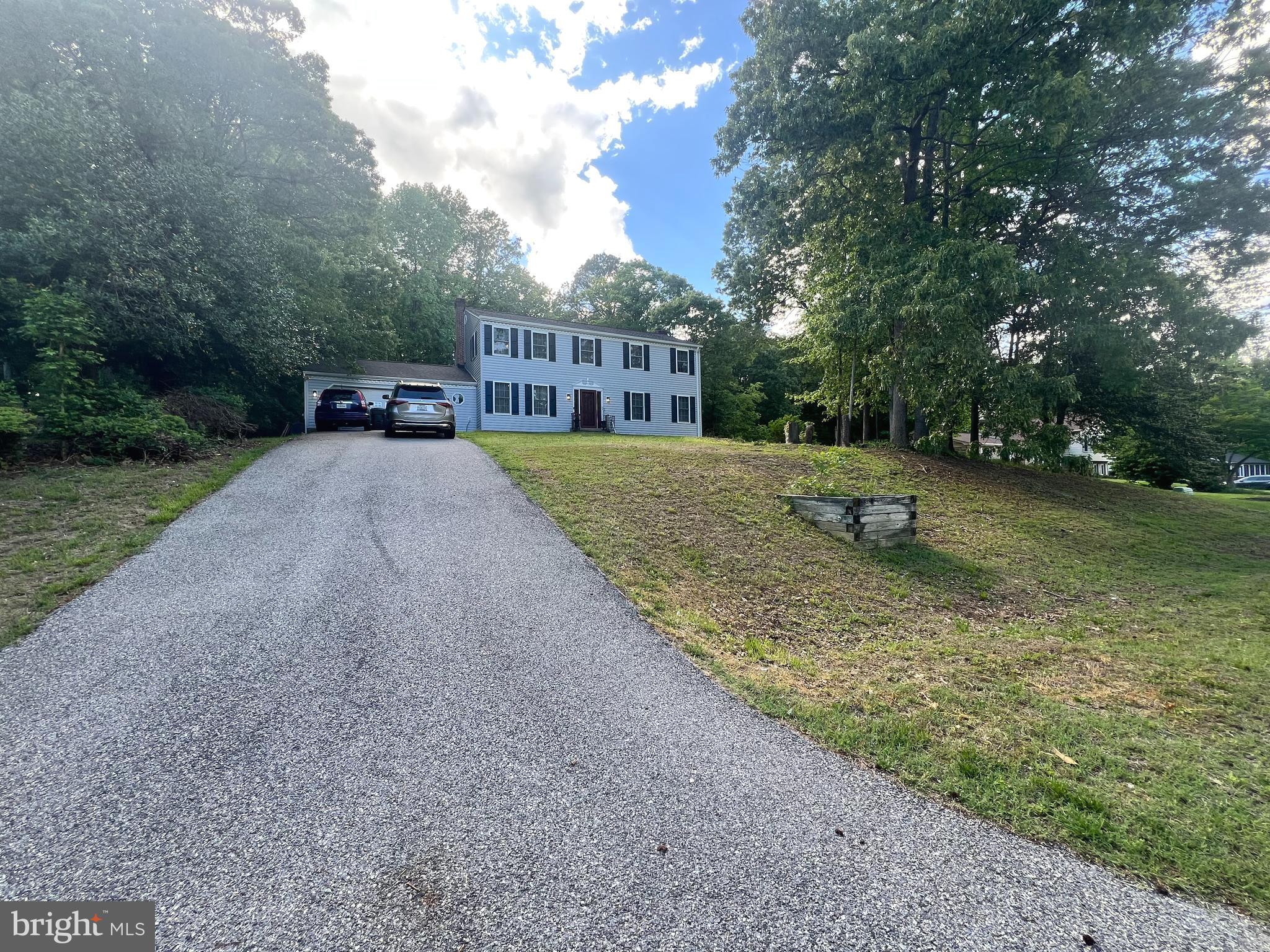 511 DOGWOOD COURT