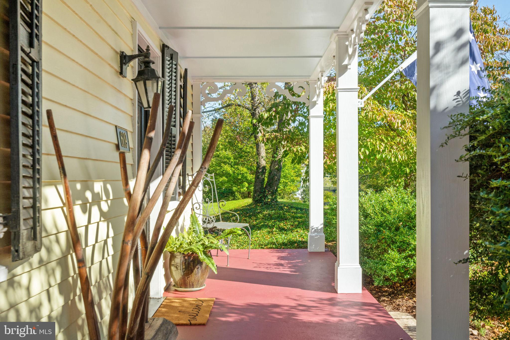 609 MAIN STREET