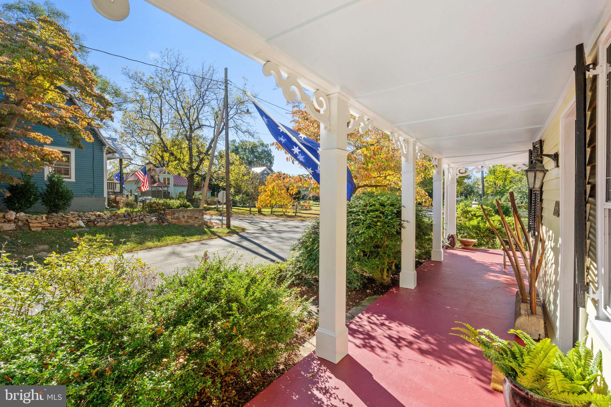 609 MAIN STREET