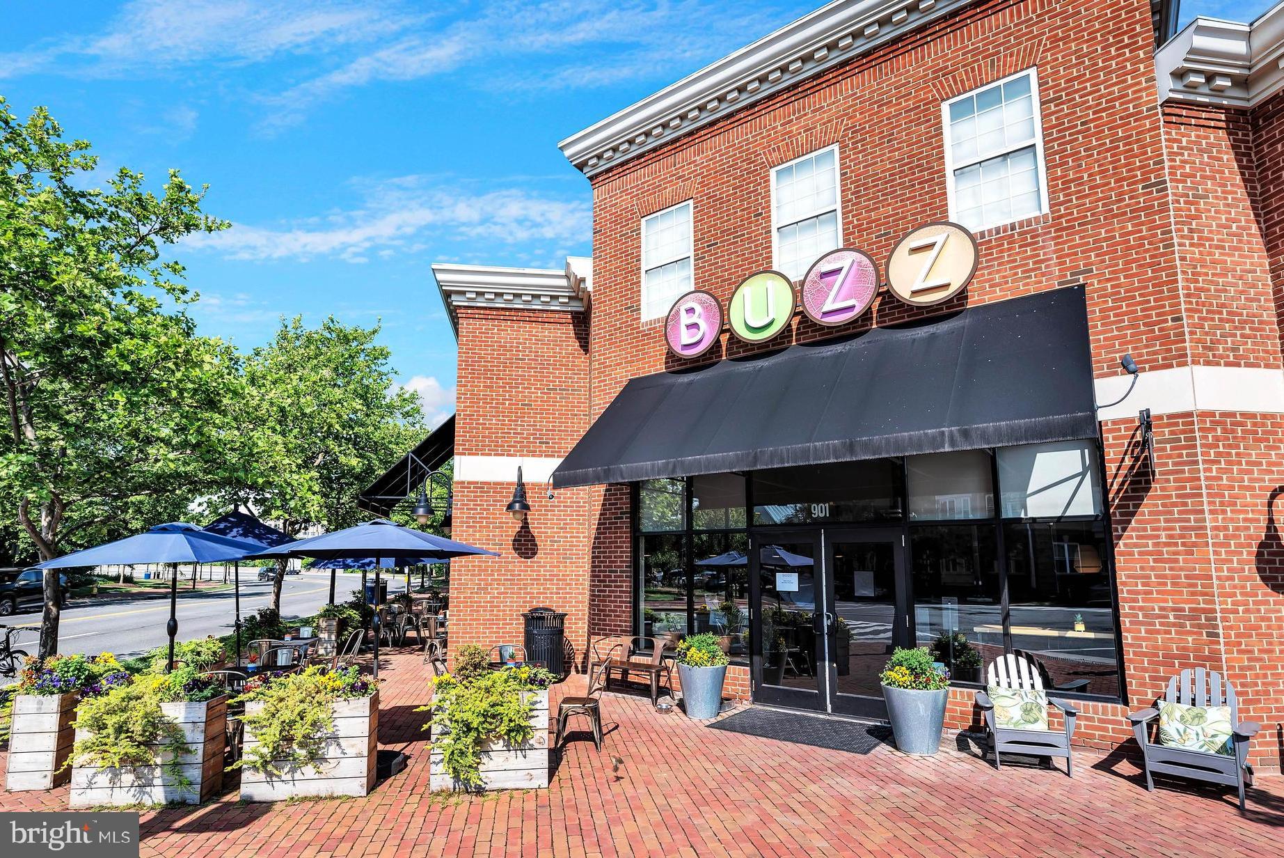 OLD TOWN COURT - Residential