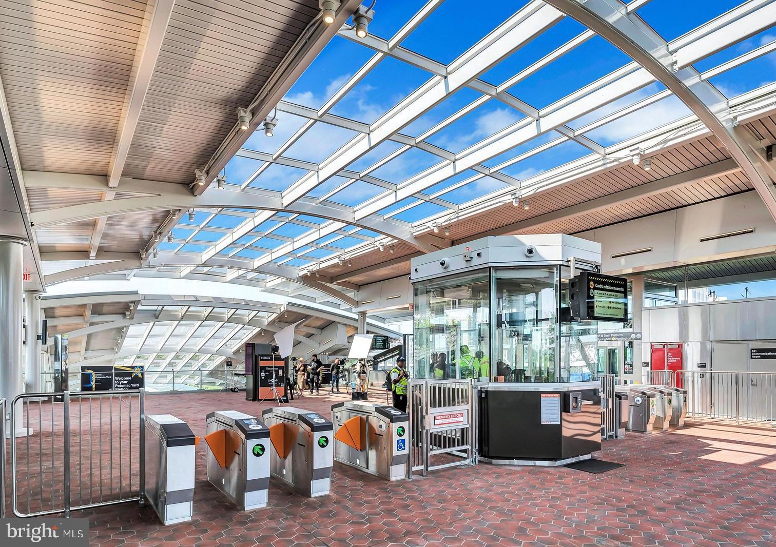 OLD TOWN COURT - Residential