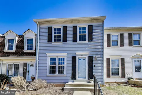 103 Sherwood Court Unit 4, Sterling, VA 20164 - MLS#: VALO2090938