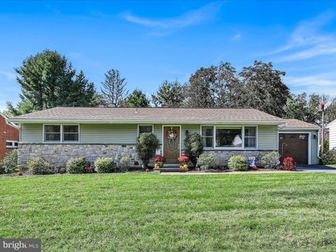Photo of 436 N Locust Street, Elizabethtown, PA 17022 (MLS # PALA2058314)