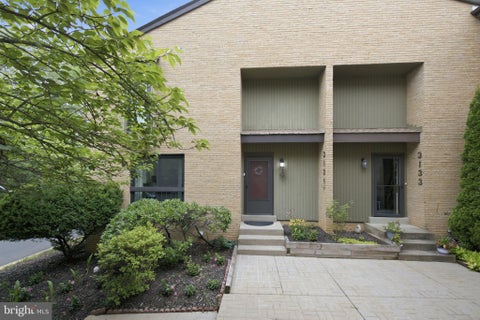Photo of 3131 Guysborough Drive, FAIRFAX, VA 22031 (MLS # VAFX2319648)