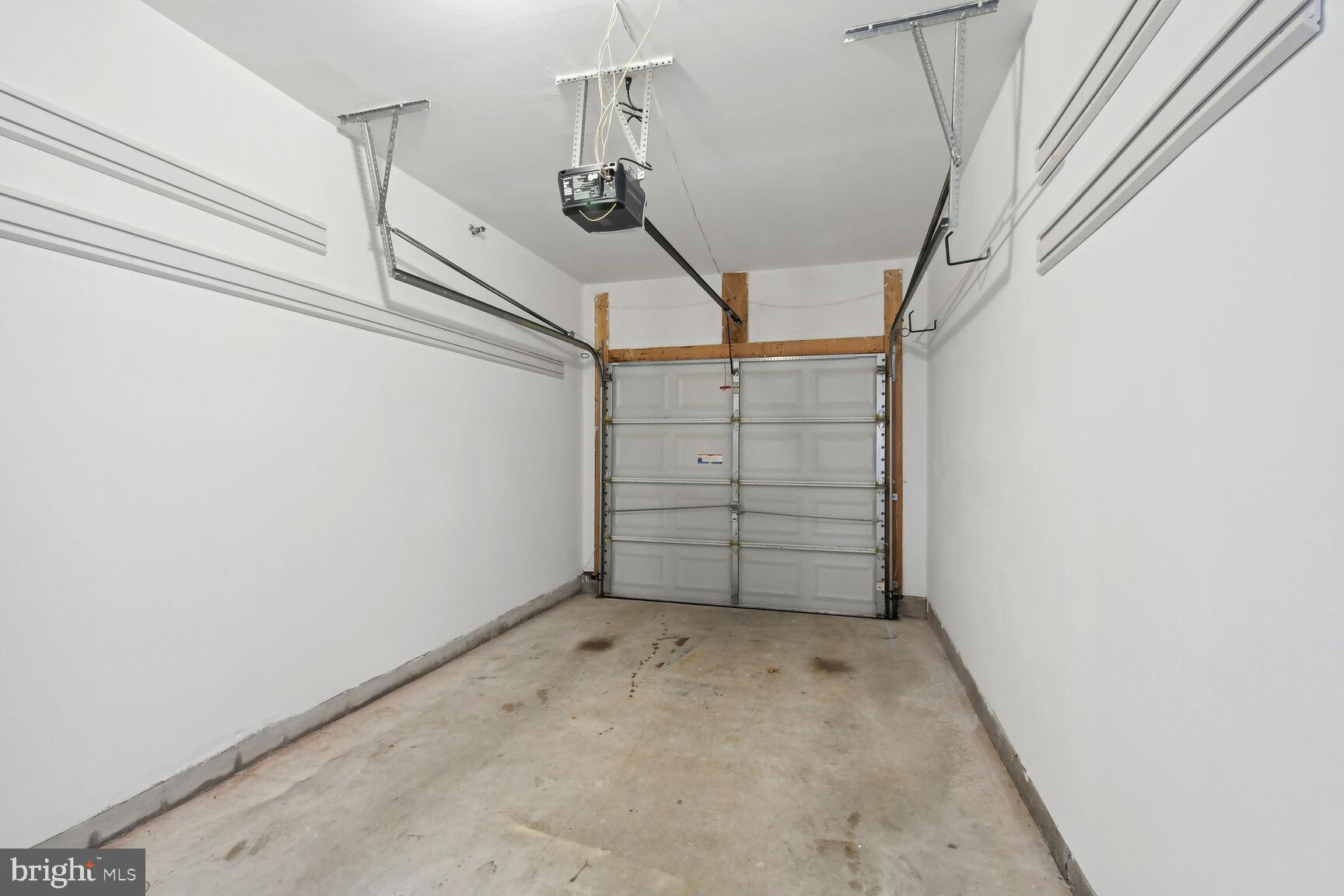 SUMMERFIELD - Residential