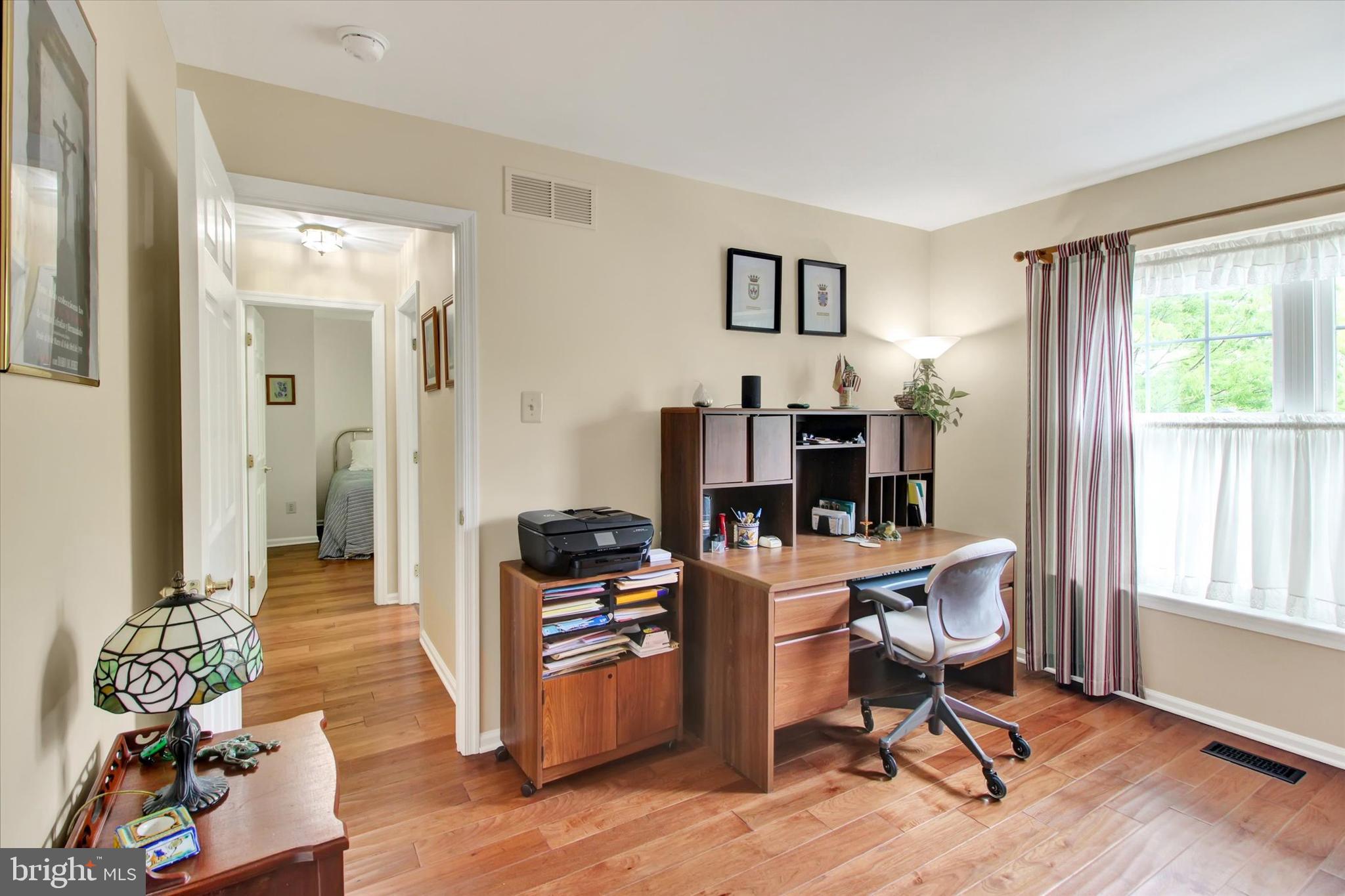 HAMPTON GREEN - Residential