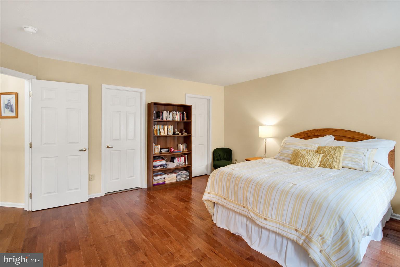 HAMPTON GREEN - Residential