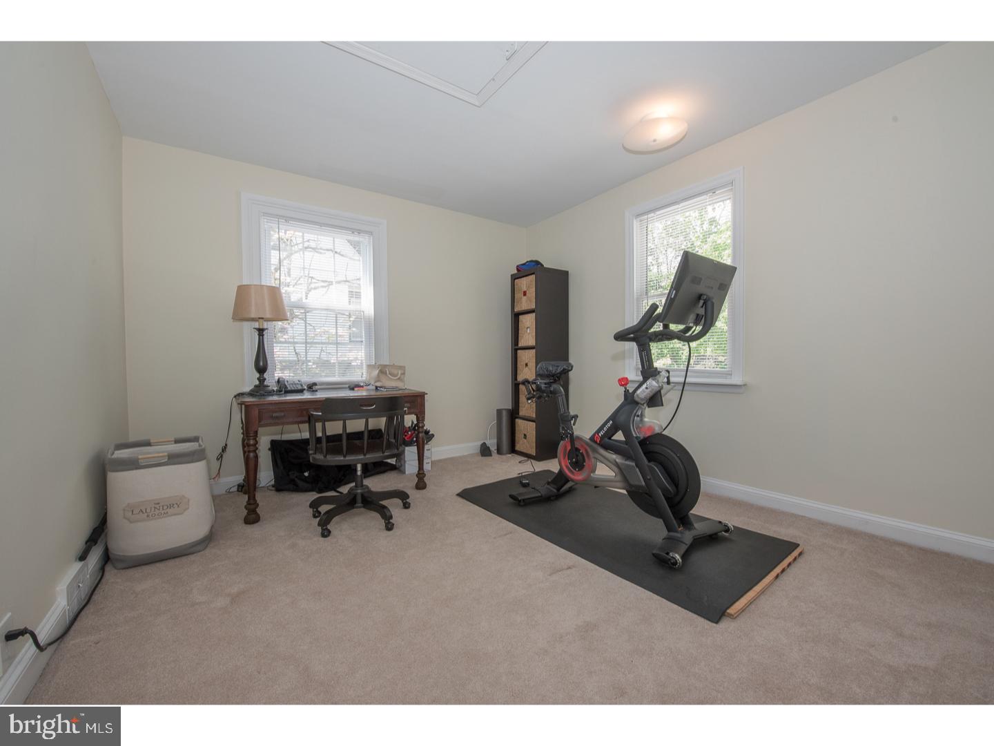 ELKINS PARK - Residential