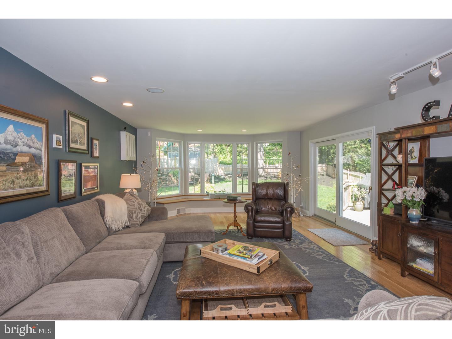 ELKINS PARK - Residential