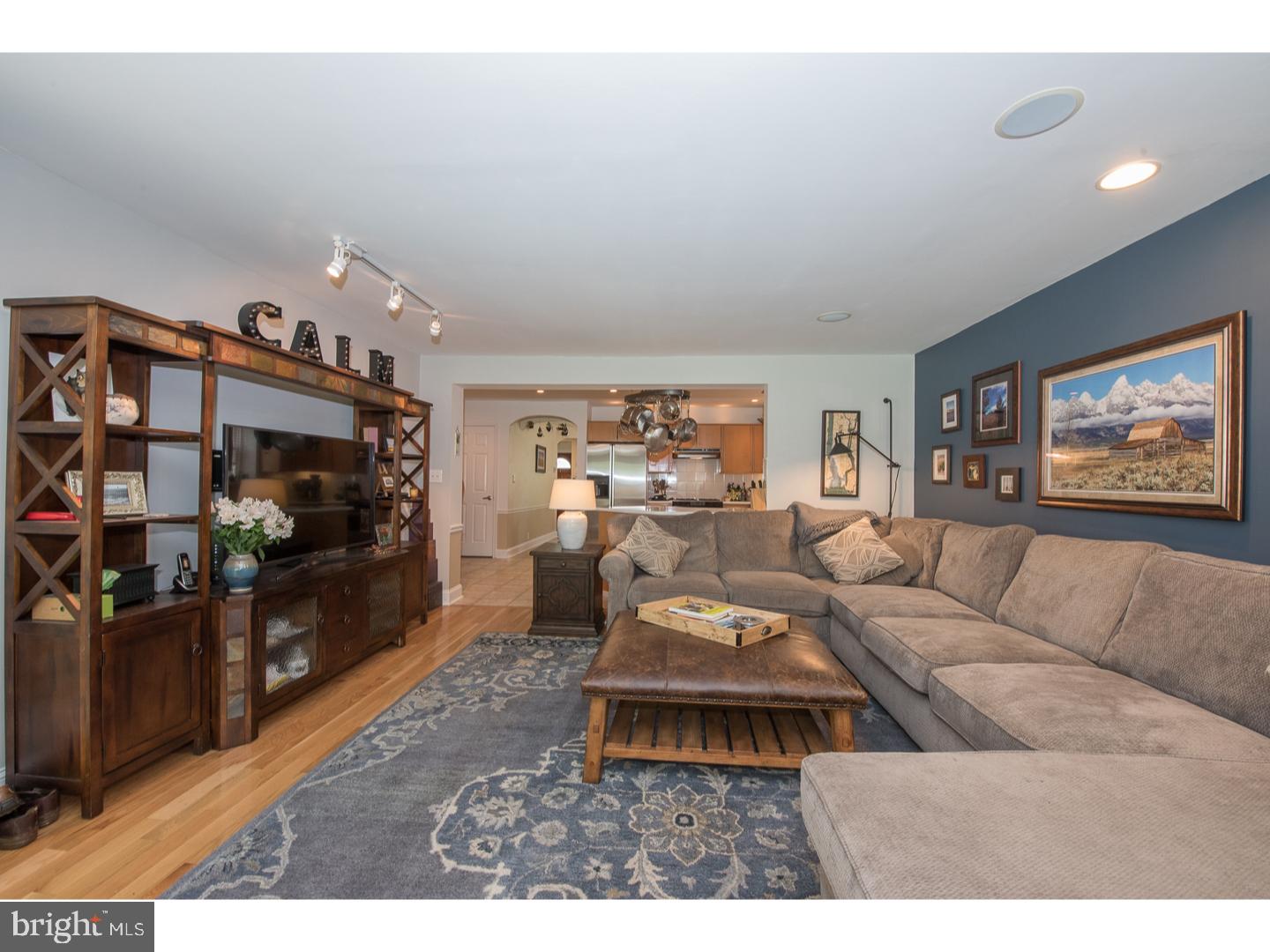 ELKINS PARK - Residential