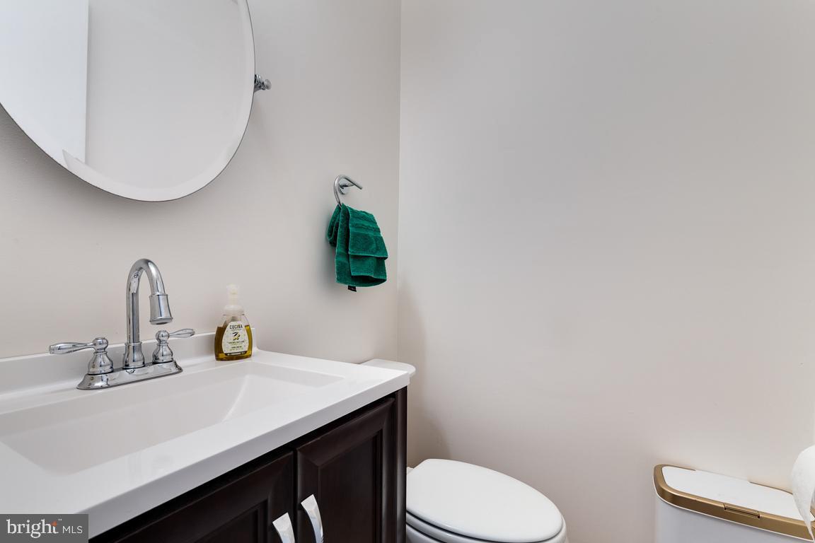 DEVONSHIRE TOWNHOMES - Residential